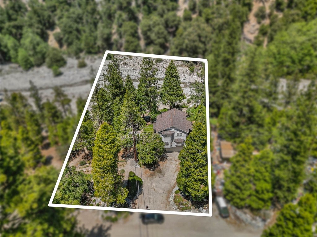 Forest Falls, California, 92339, United States, 2 Bedrooms Bedrooms, ,3 BathroomsBathrooms,Residential,For Sale,1928200