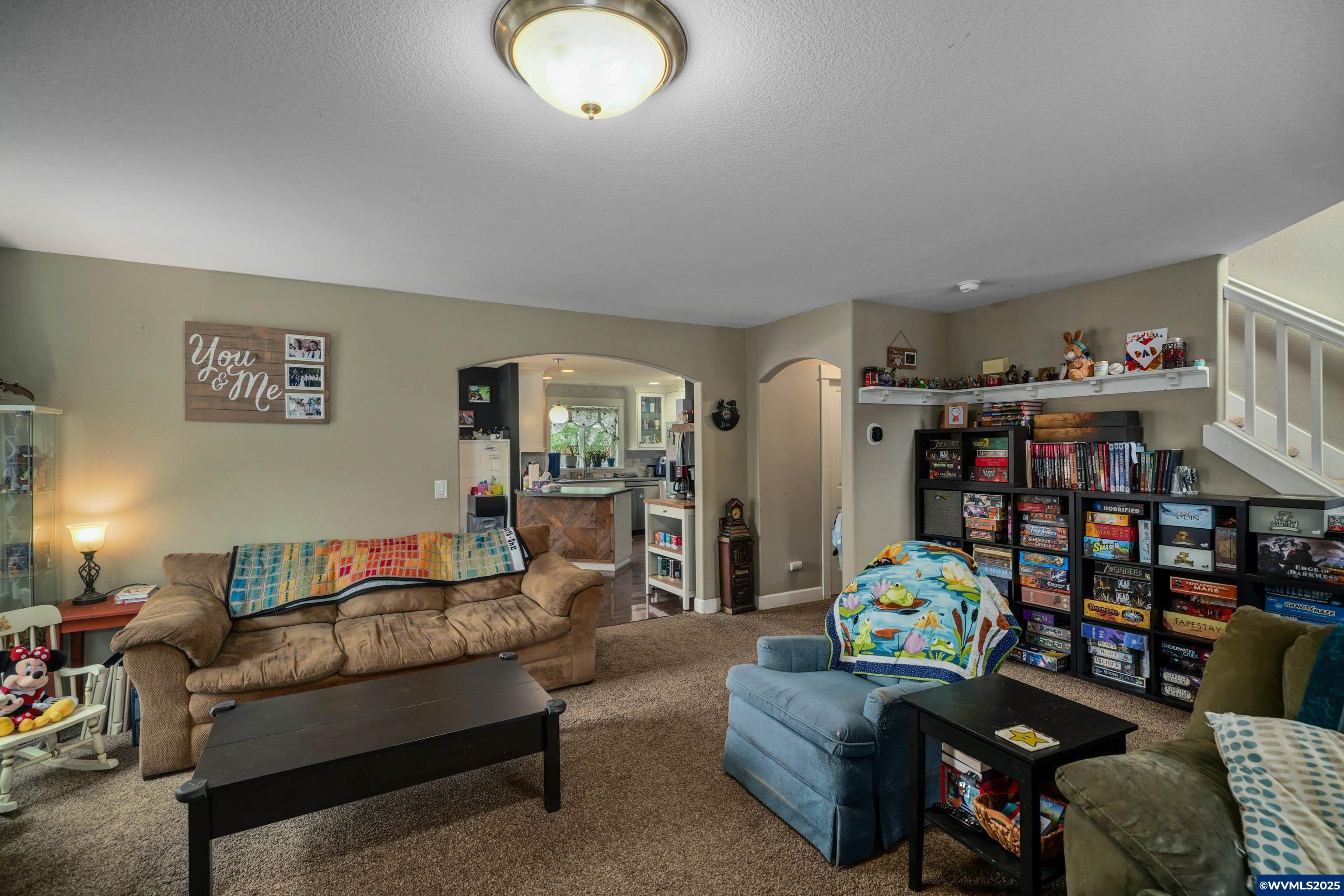 Keizer, Oregon, 97303, United States, 3 Bedrooms Bedrooms, ,3 BathroomsBathrooms,Residential,For Sale,1890853