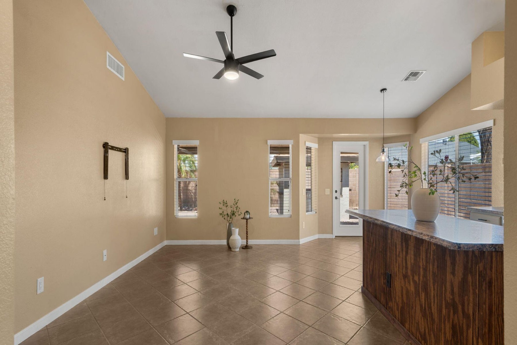  8434 W Dreyfus Drive¦Peoria, AZ - 物件實景