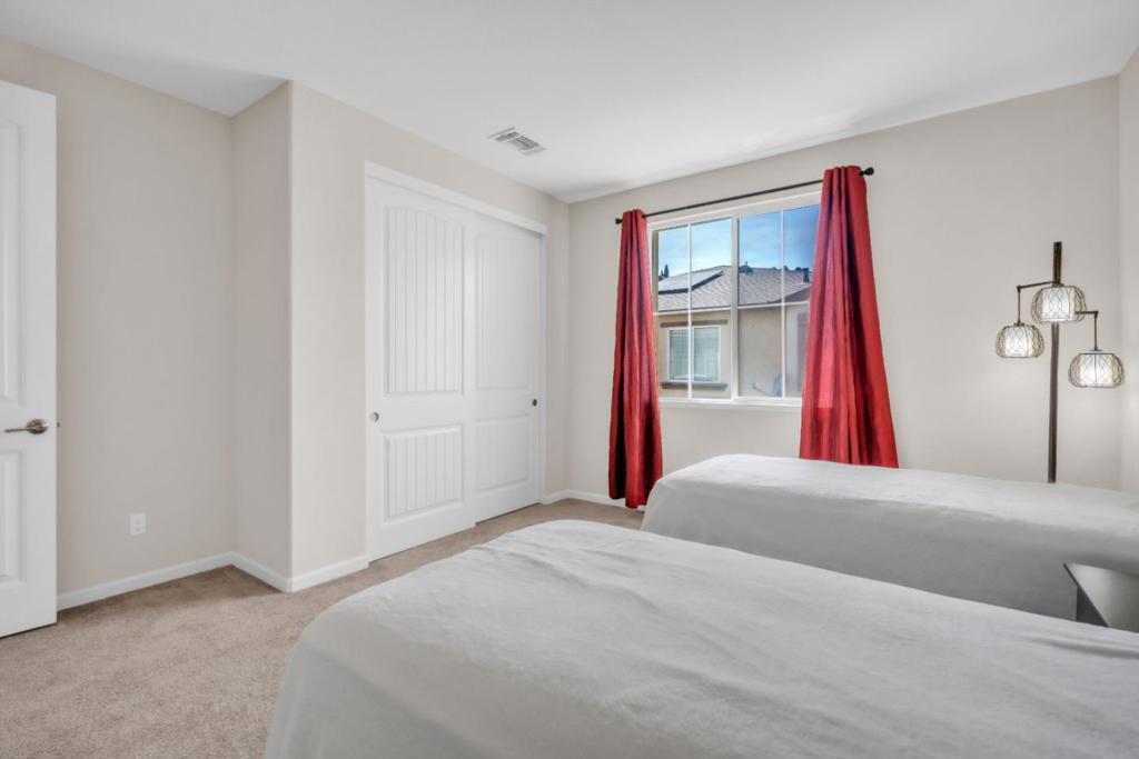 Fairfield, California, 94533, United States, 4 Bedrooms Bedrooms, ,3 BathroomsBathrooms,Residential,For Sale,2033917
