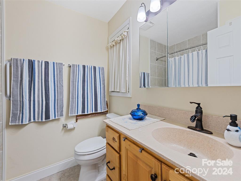 12 Belisle Lane, Maggie Valley, North Carolina, 28751, United States, 4 Bedrooms Bedrooms, ,3 BathroomsBathrooms,Residential,For Sale,12 Belisle Lane,1663193