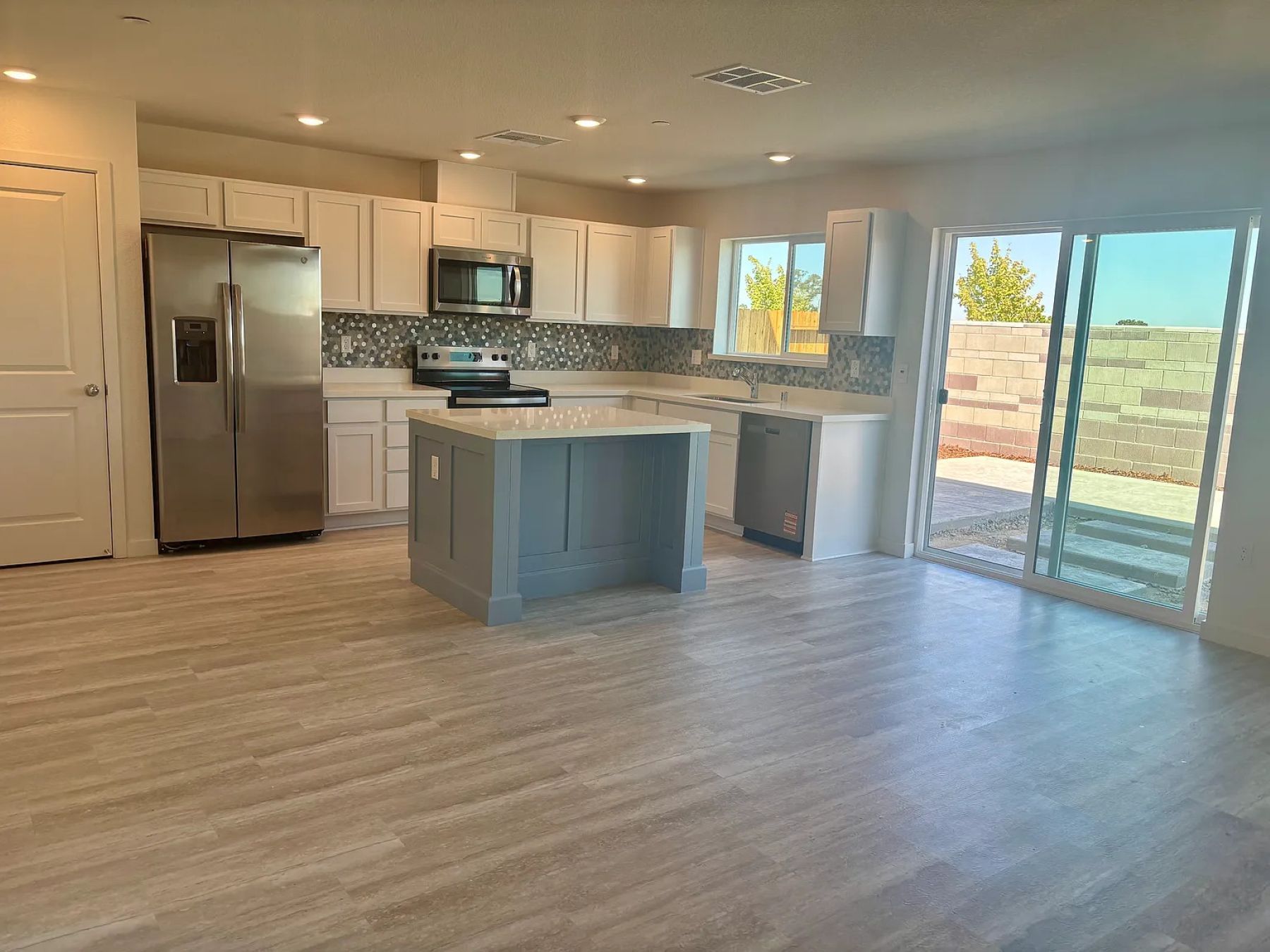  8184 Whippersnapper Way, Roseville, CA 95747 - 物件實景