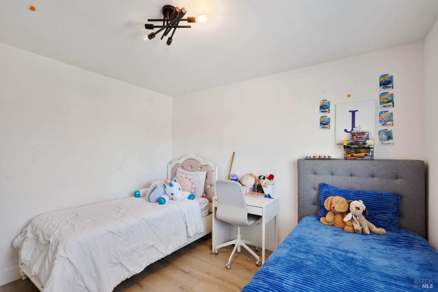Richmond, California, 94805, United States, 3 Bedrooms Bedrooms, ,3 BathroomsBathrooms,Residential,For Sale,1938179