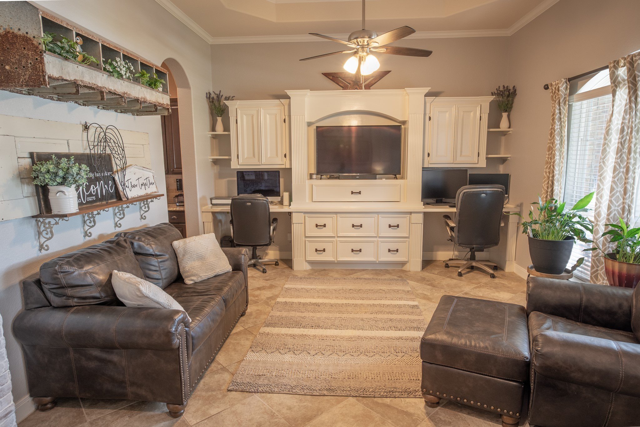 Angleton, Texas, 77515, United States, 4 Bedrooms Bedrooms, ,2 BathroomsBathrooms,Residential,For Sale,2049018
