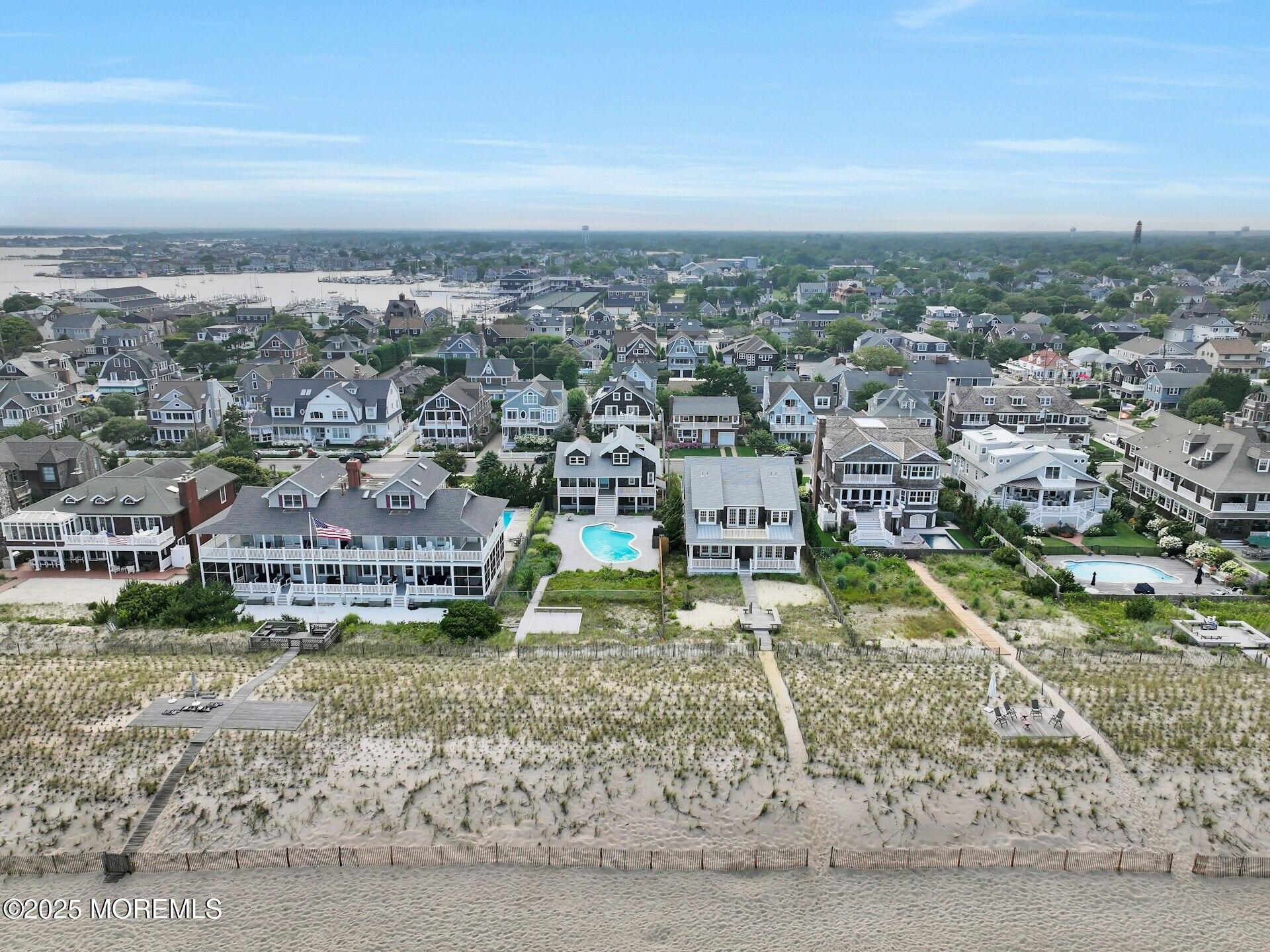 Bay Head, New Jersey, 08742, United States, 6 Bedrooms Bedrooms, ,3 BathroomsBathrooms,Residential,For Sale,1897105