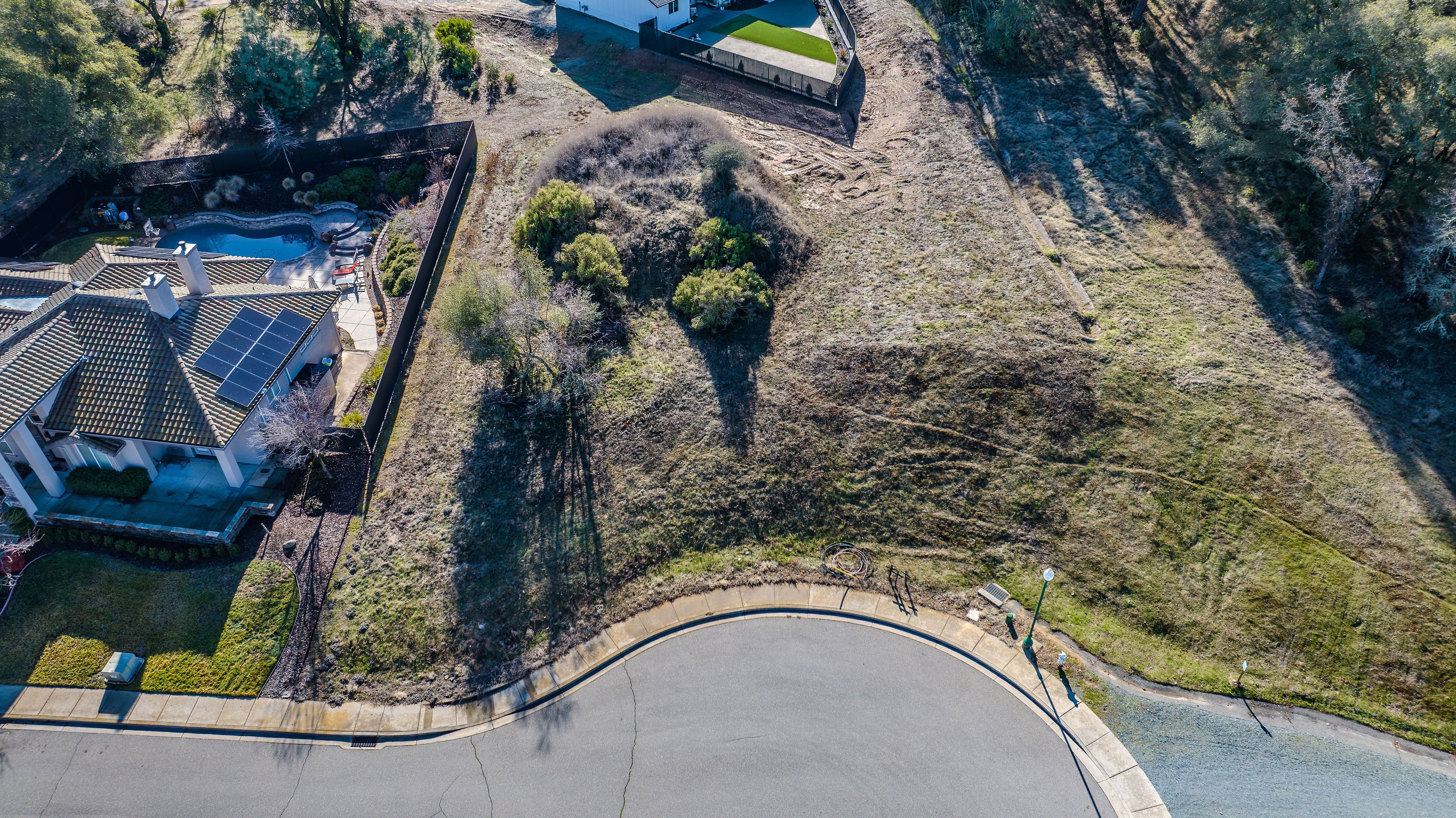  Desirable neighborhood lot ready for development - 物件實景