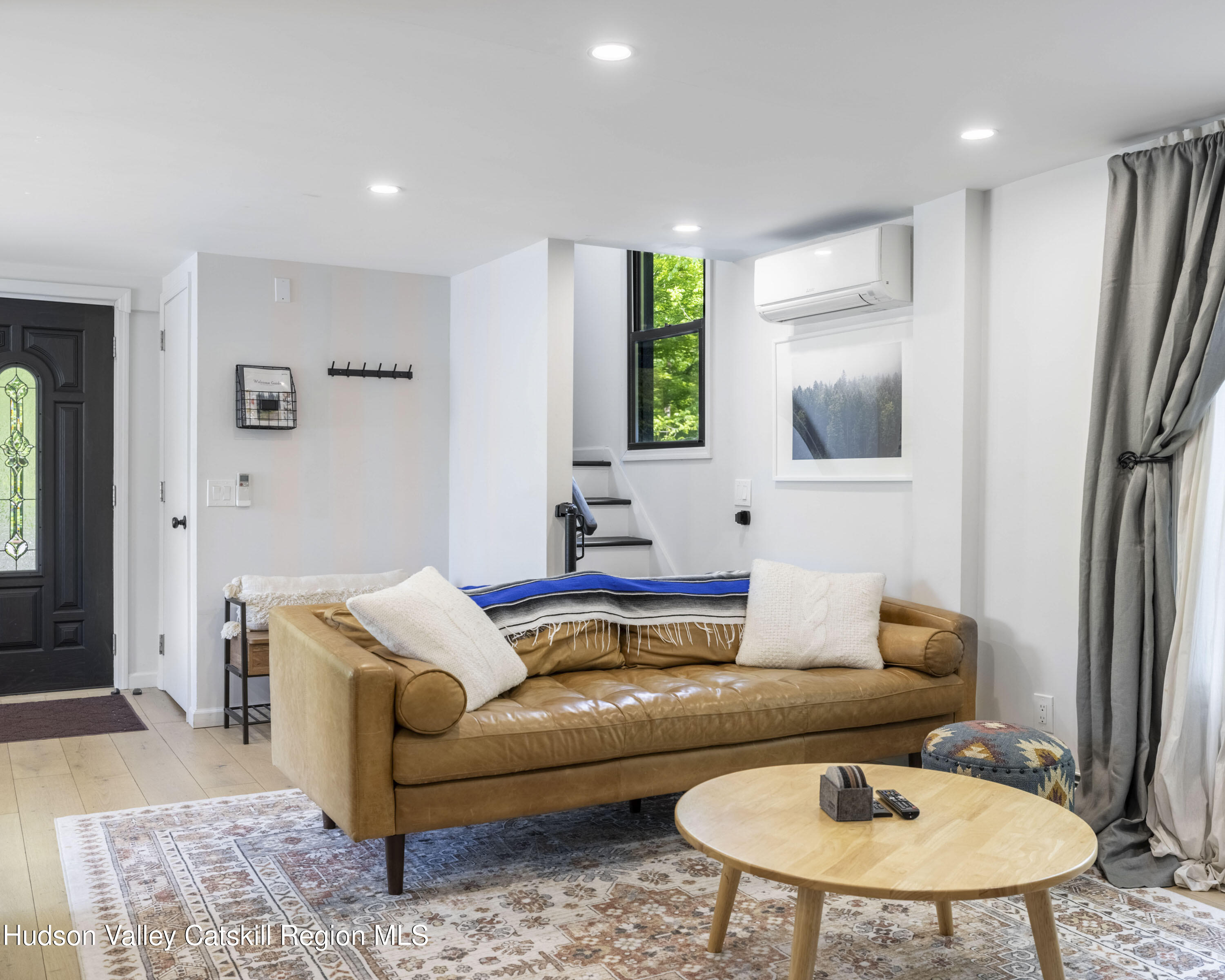 Windham, New York, 12496, United States, 3 Bedrooms Bedrooms, ,3 BathroomsBathrooms,Residential,For Sale,1850015