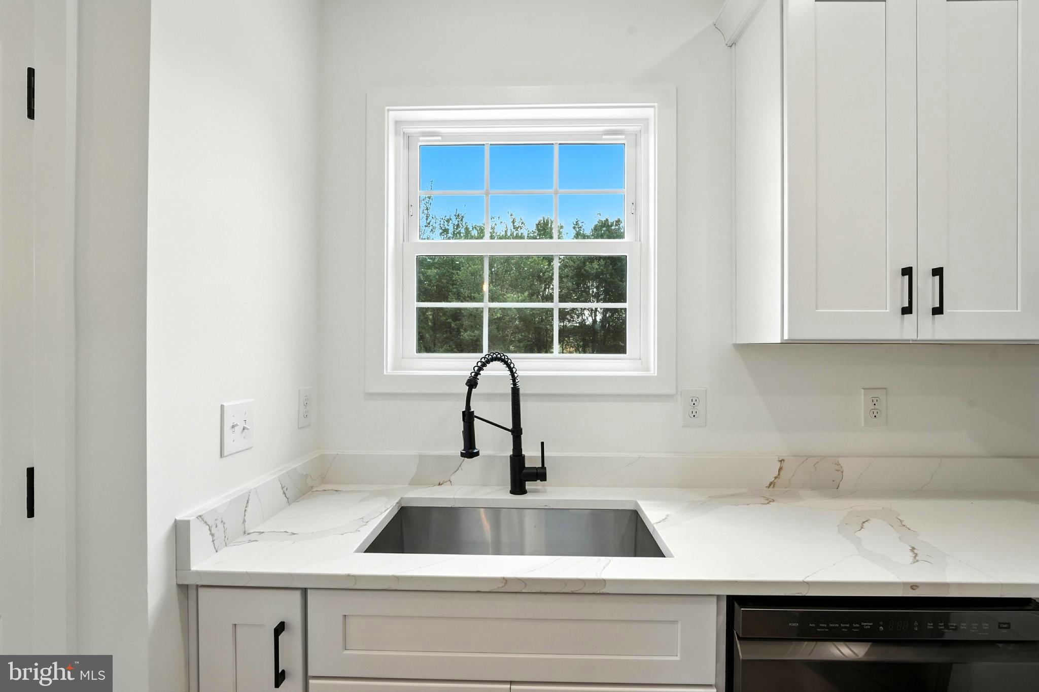 Culpeper, Virginia, 22701, United States, 3 Bedrooms Bedrooms, ,2 BathroomsBathrooms,Residential,For Sale,1944856