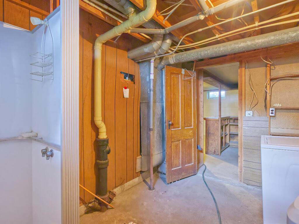 Winsted, Minnesota, 55395, United States, 2 Bedrooms Bedrooms, ,1 BathroomBathrooms,Residential,For Sale,1979675