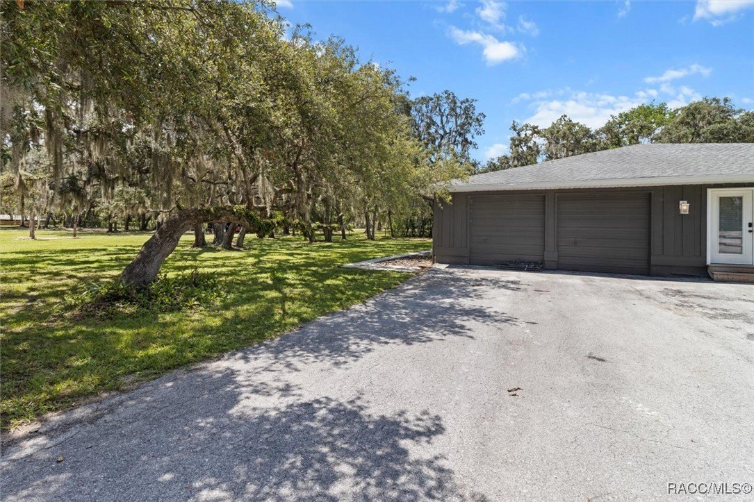 Hernando, Florida, 34442, United States, 5 Bedrooms Bedrooms, ,3 BathroomsBathrooms,Residential,For Sale,1869727