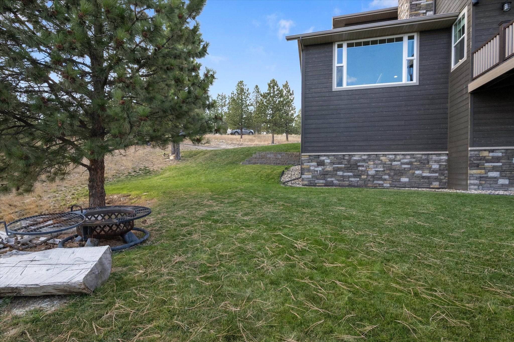 Clancy, Montana, 59634, United States, 4 Bedrooms Bedrooms, ,5 BathroomsBathrooms,Residential,For Sale,1991363