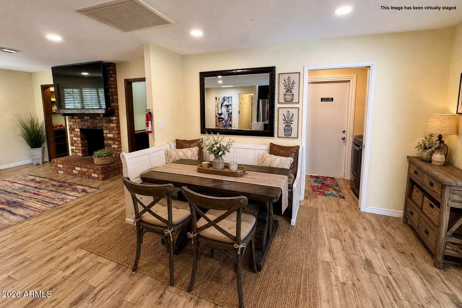 Scottsdale, Arizona, 85250, United States, 3 Bedrooms Bedrooms, ,2 BathroomsBathrooms,Residential,For Sale,2048831