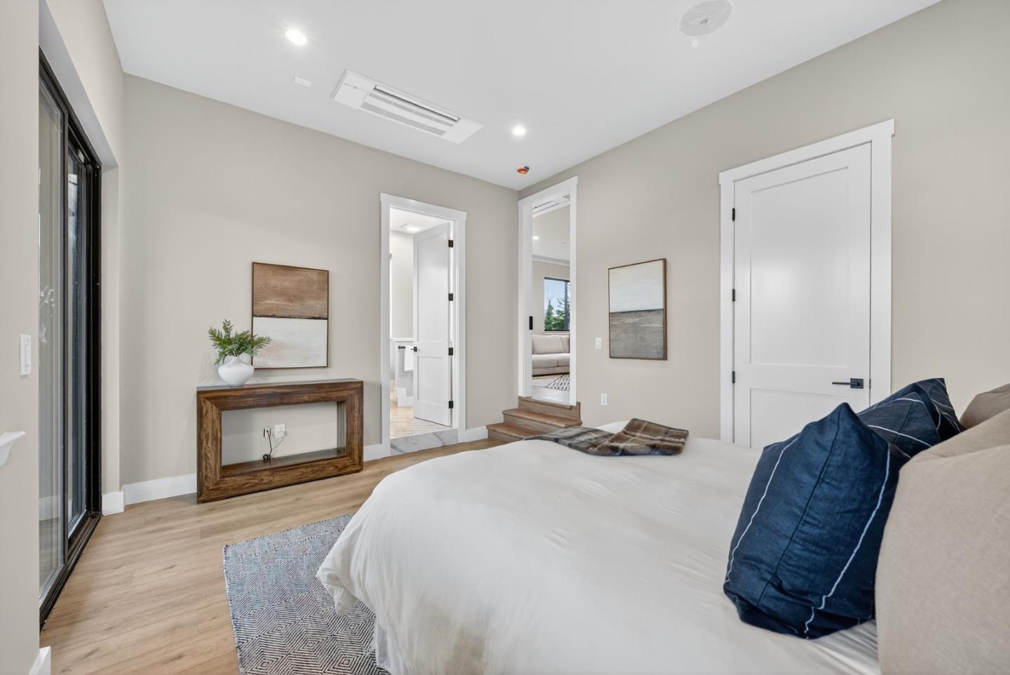 Boulder Creek, California, 95006, United States, 5 Bedrooms Bedrooms, ,4 BathroomsBathrooms,Residential,For Sale,1991450