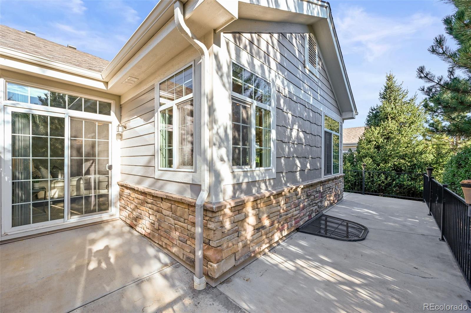 Broomfield, Colorado, 80023, United States, 4 Bedrooms Bedrooms, ,2 BathroomsBathrooms,Residential,For Sale,1959332