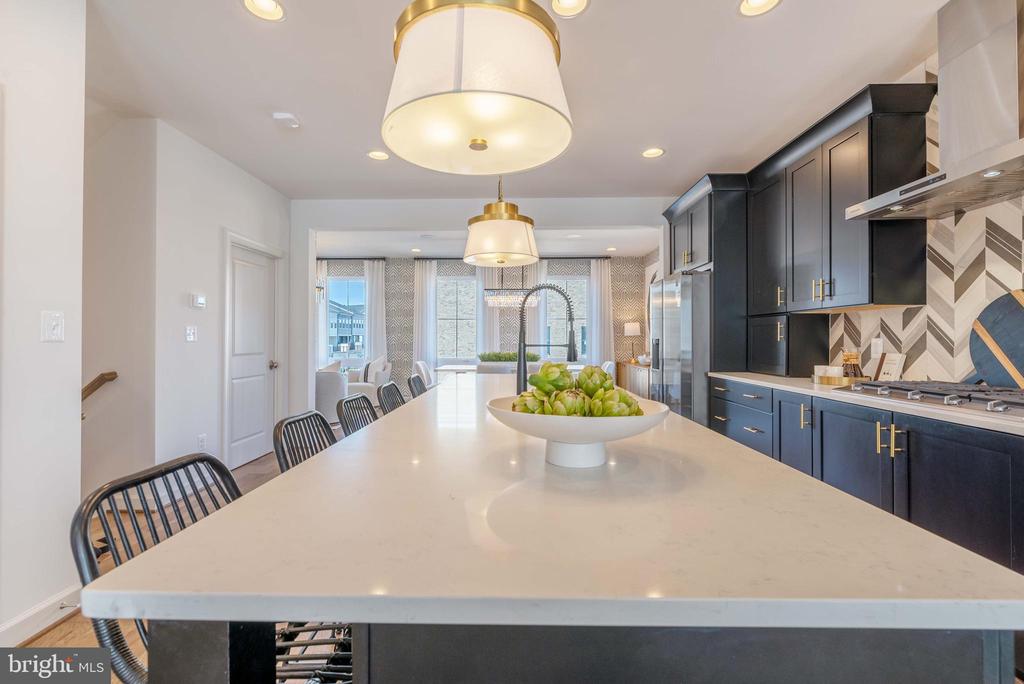 Woodbridge, Virginia, 22191, United States, 3 Bedrooms Bedrooms, ,4 BathroomsBathrooms,Residential,For Sale,1851460