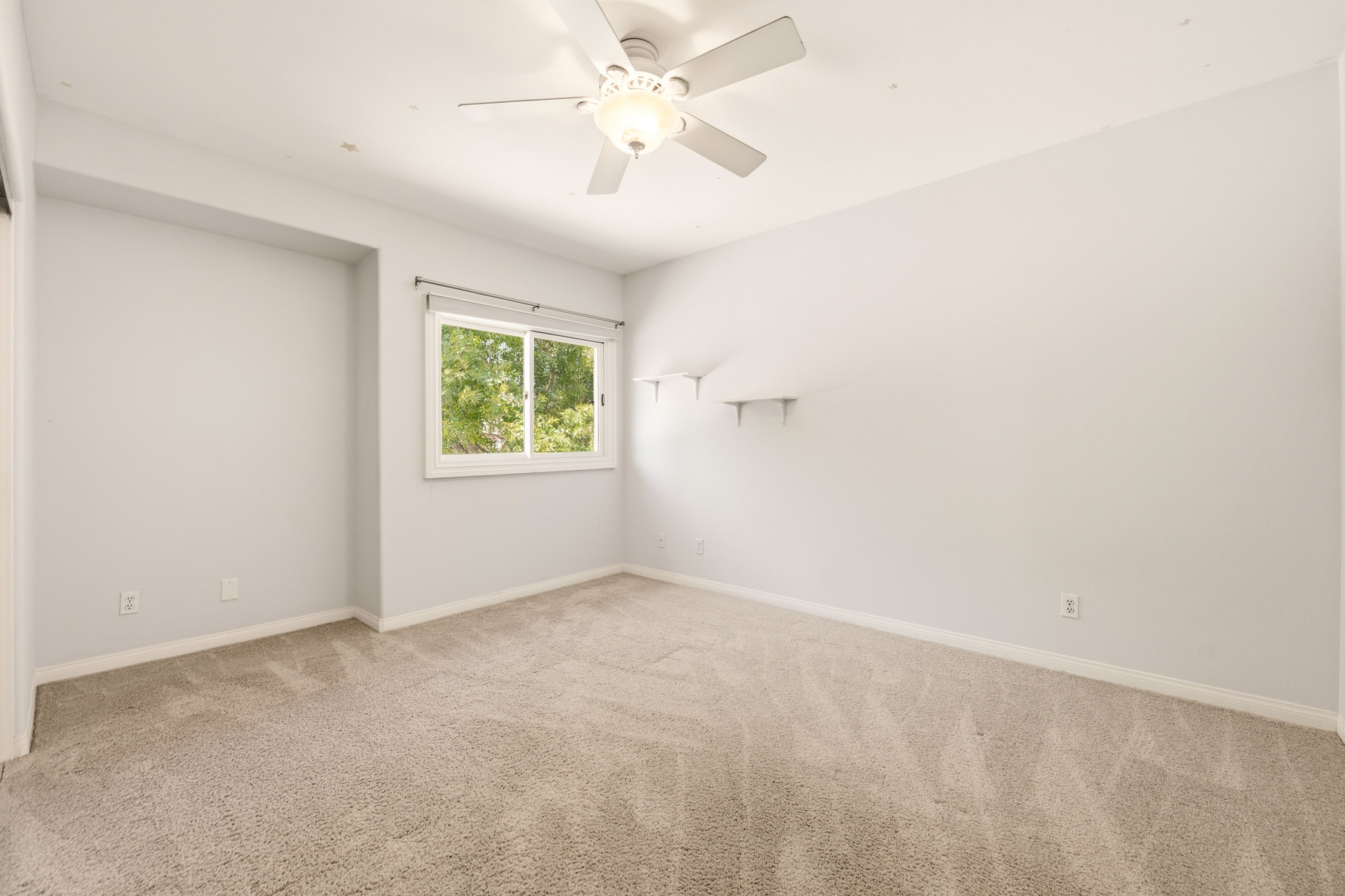  8 Faculty Court, Thousand Oaks - 物件實景