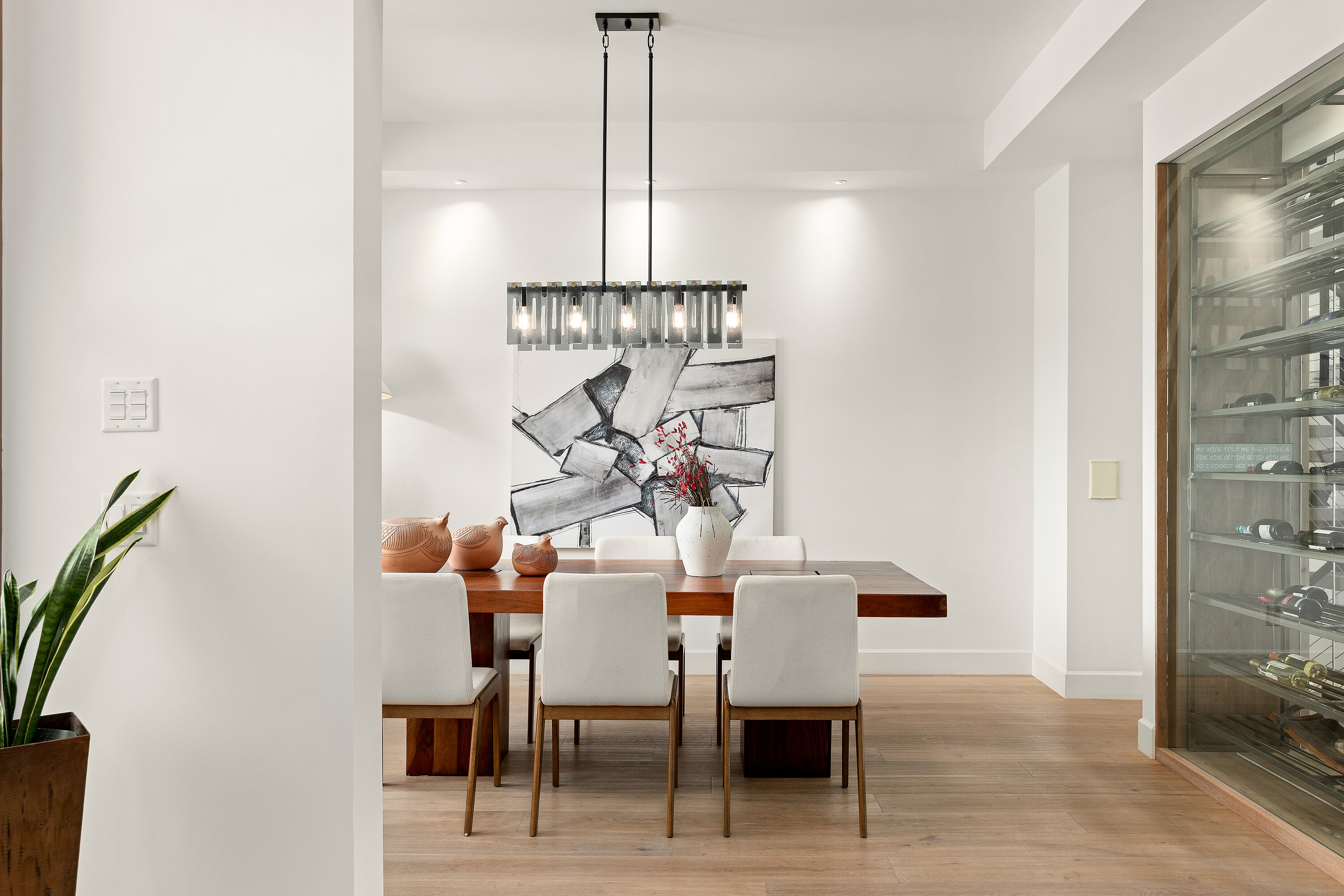  Stunning Modern Home - 物件實景