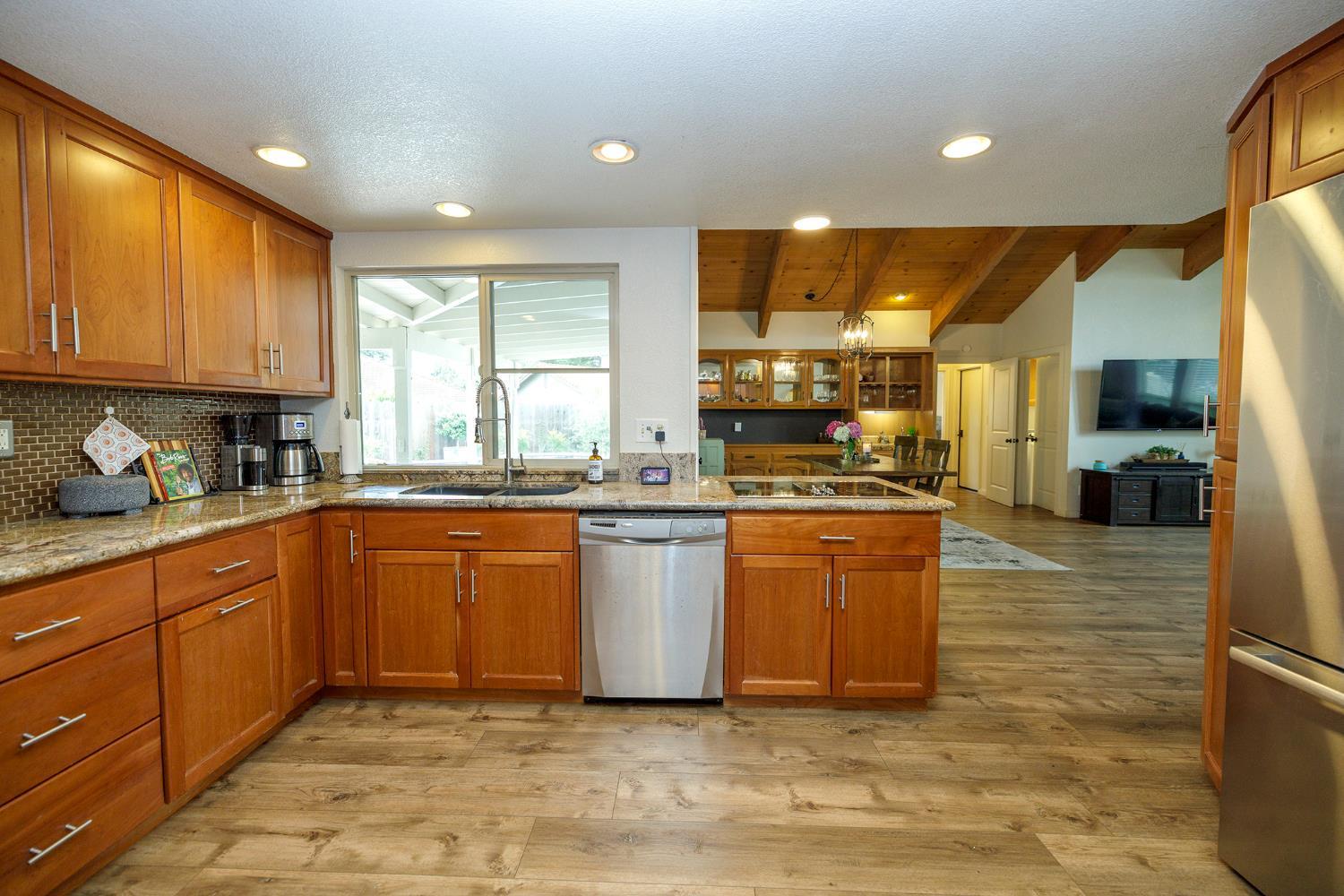 Turlock, California, 95382, United States, 4 Bedrooms Bedrooms, ,3 BathroomsBathrooms,Residential,For Sale,2049406