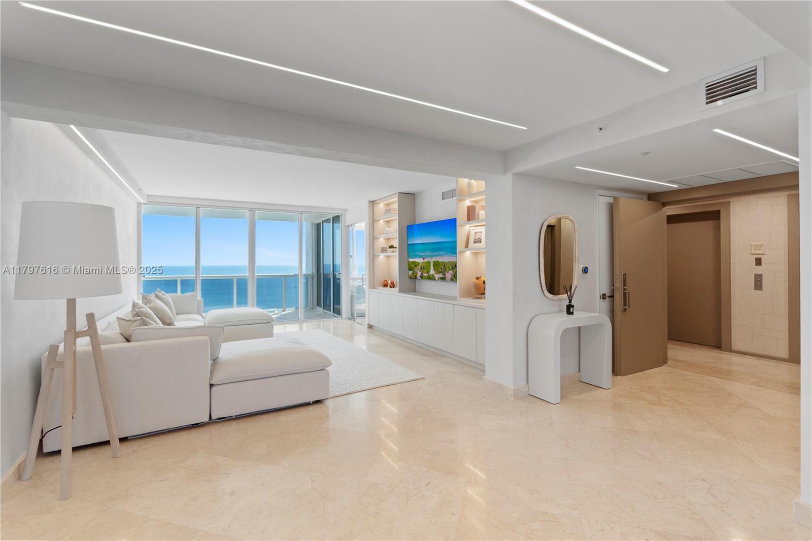 Sunny Isles Beach, Florida, 33160, United States, 3 Bedrooms Bedrooms, ,5 BathroomsBathrooms,Residential,For Sale,1796970