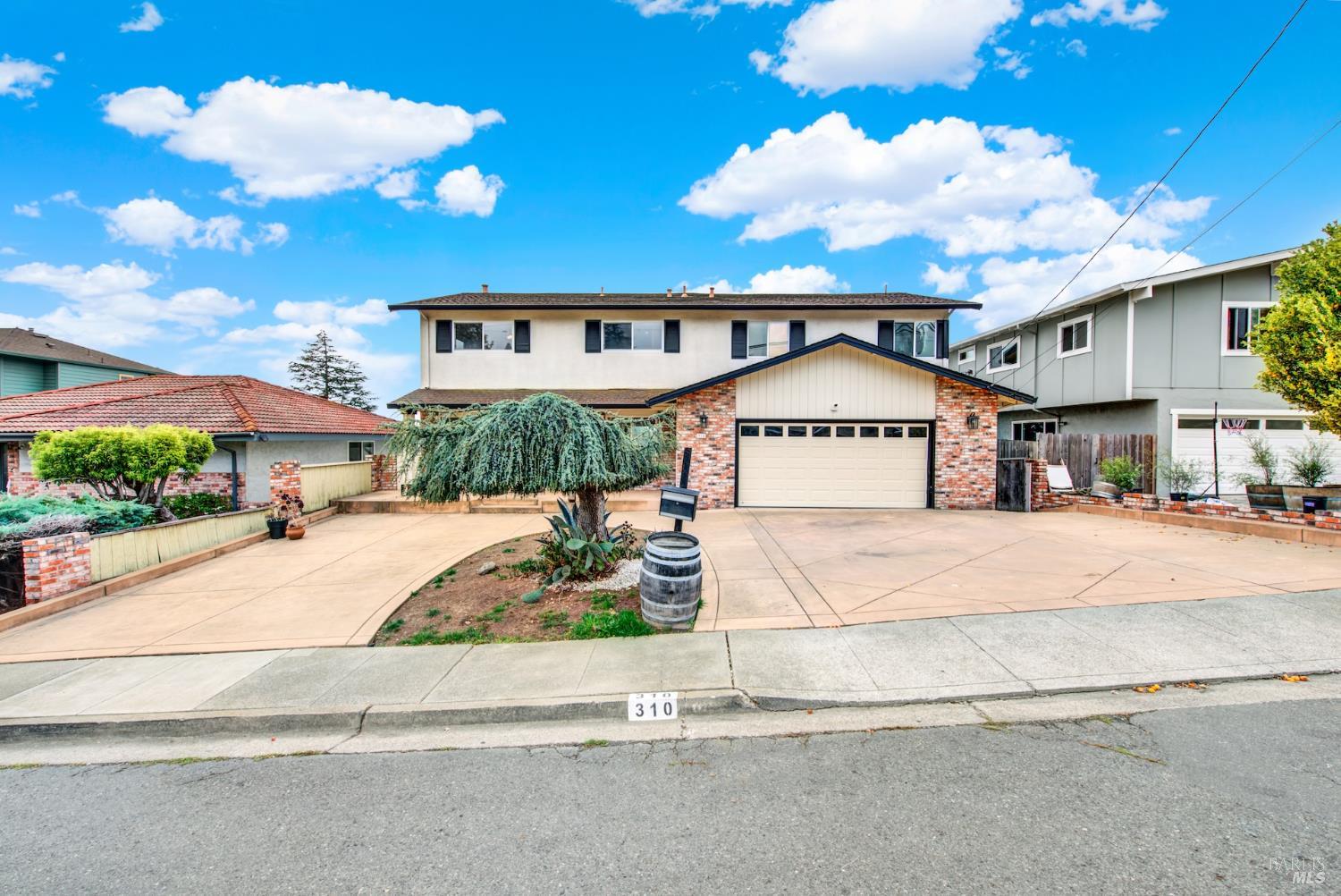 Benicia, California, 94510, United States, 4 Bedrooms Bedrooms, ,3 BathroomsBathrooms,Residential,For Sale,1989511