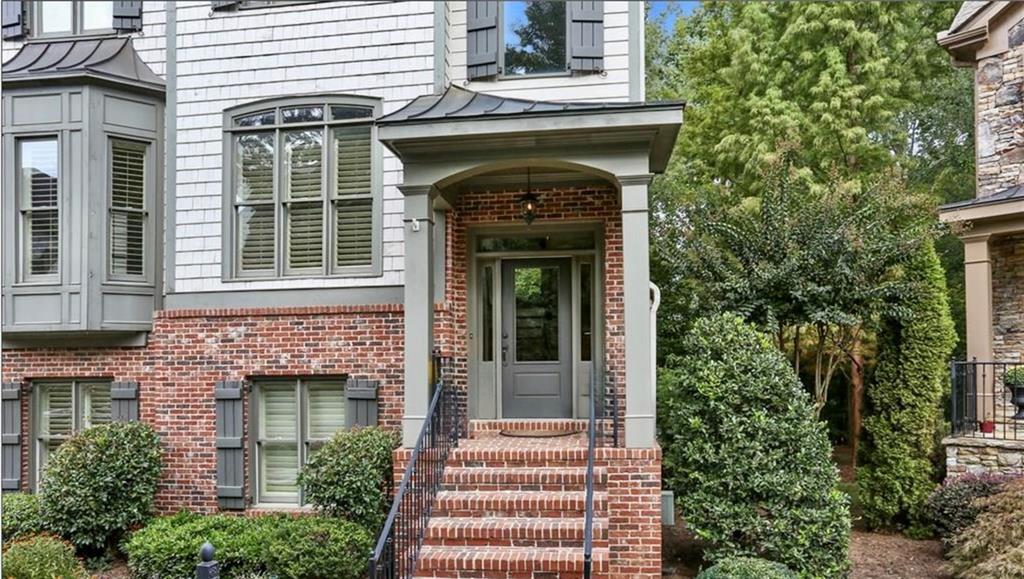 Atlanta, Georgia, 30350, United States, 4 Bedrooms Bedrooms, ,4 BathroomsBathrooms,Residential,For Sale,1932964