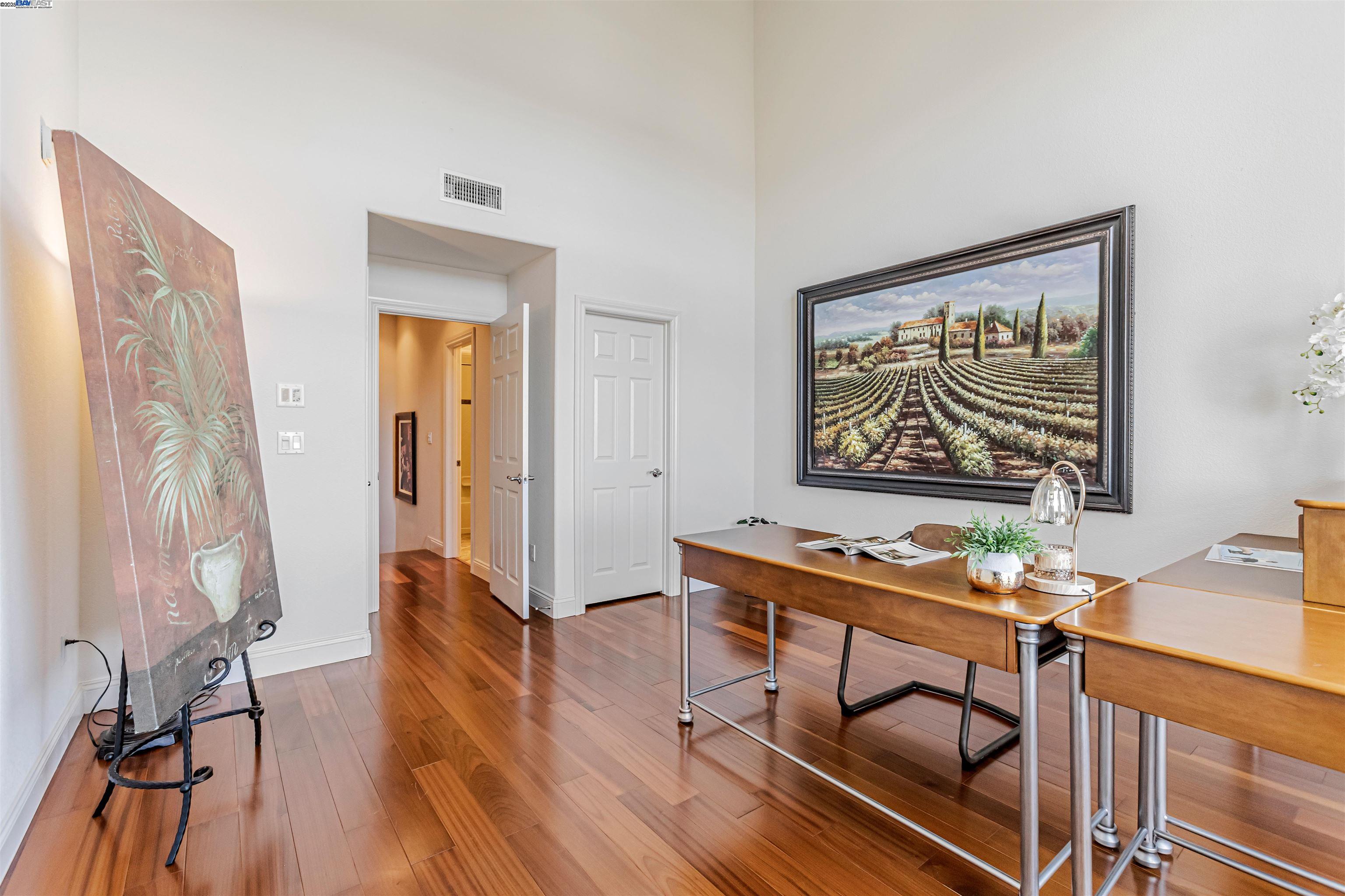 Dublin, California, 94568, United States, 2 Bedrooms Bedrooms, ,2 BathroomsBathrooms,Residential,For Sale,1997386