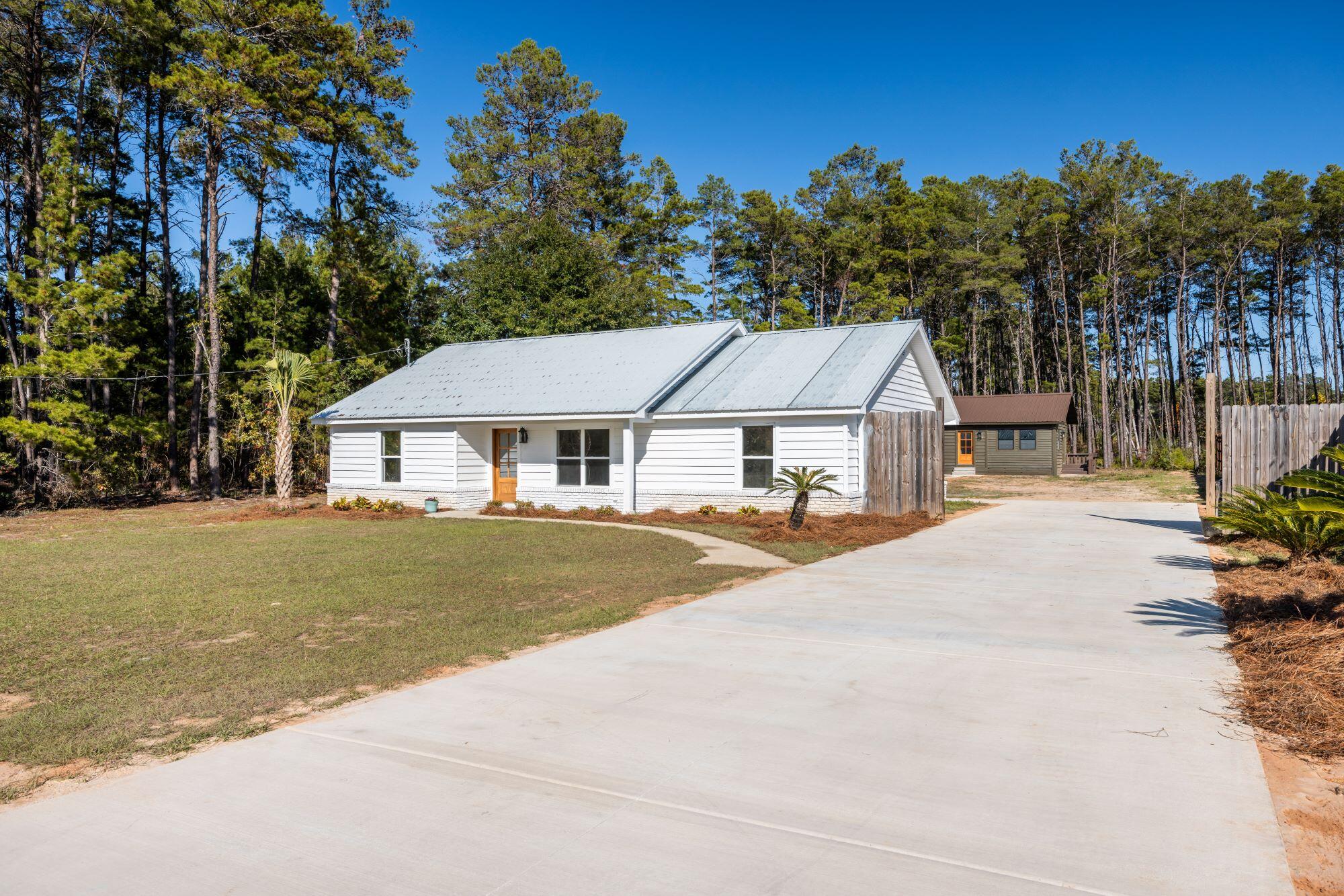 Freeport, Florida, 32439, United States, 4 Bedrooms Bedrooms, ,3 BathroomsBathrooms,Residential,For Sale,1995838