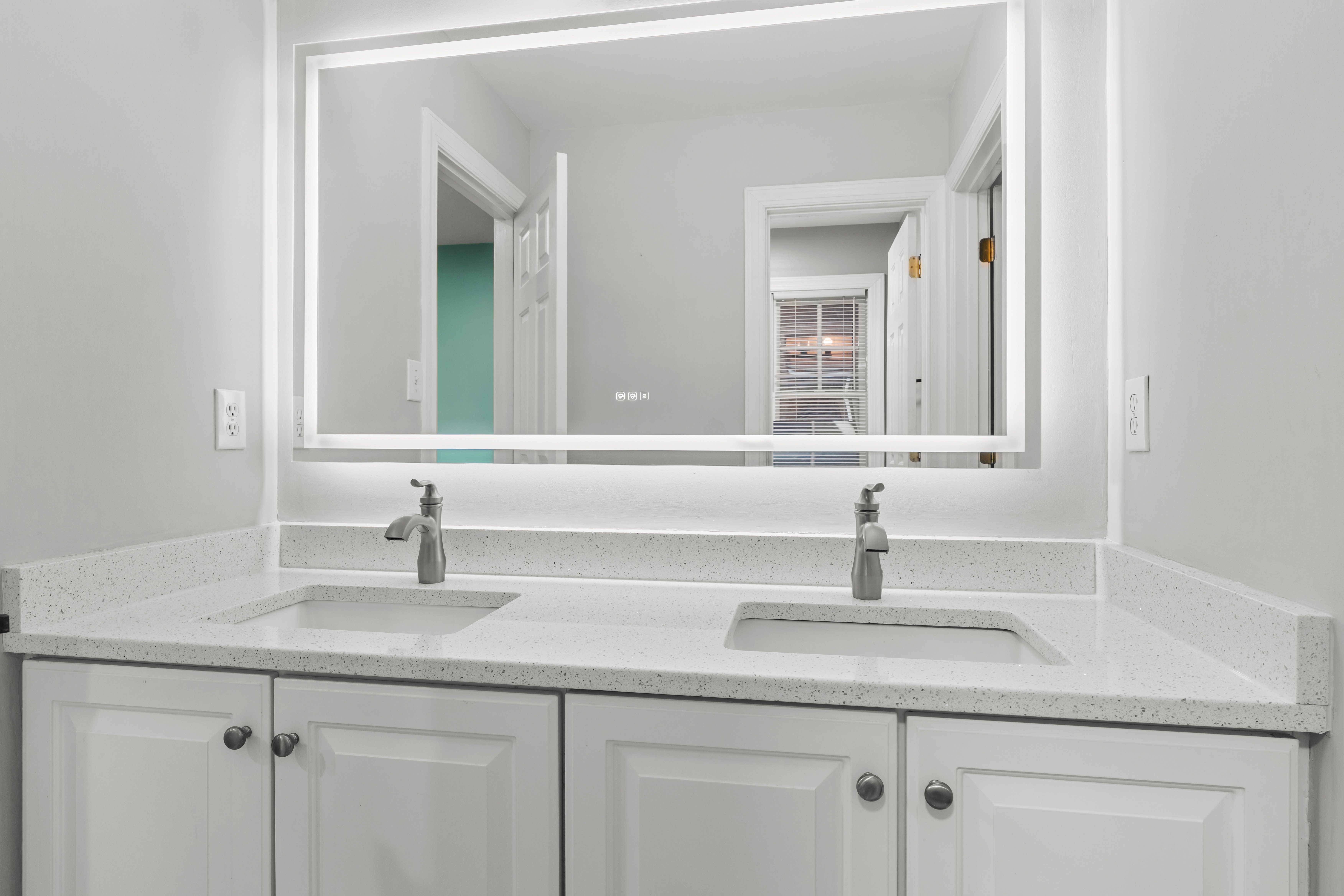  12200 Heatherford Place, Glen Allen, VA 23059 - 物件實景