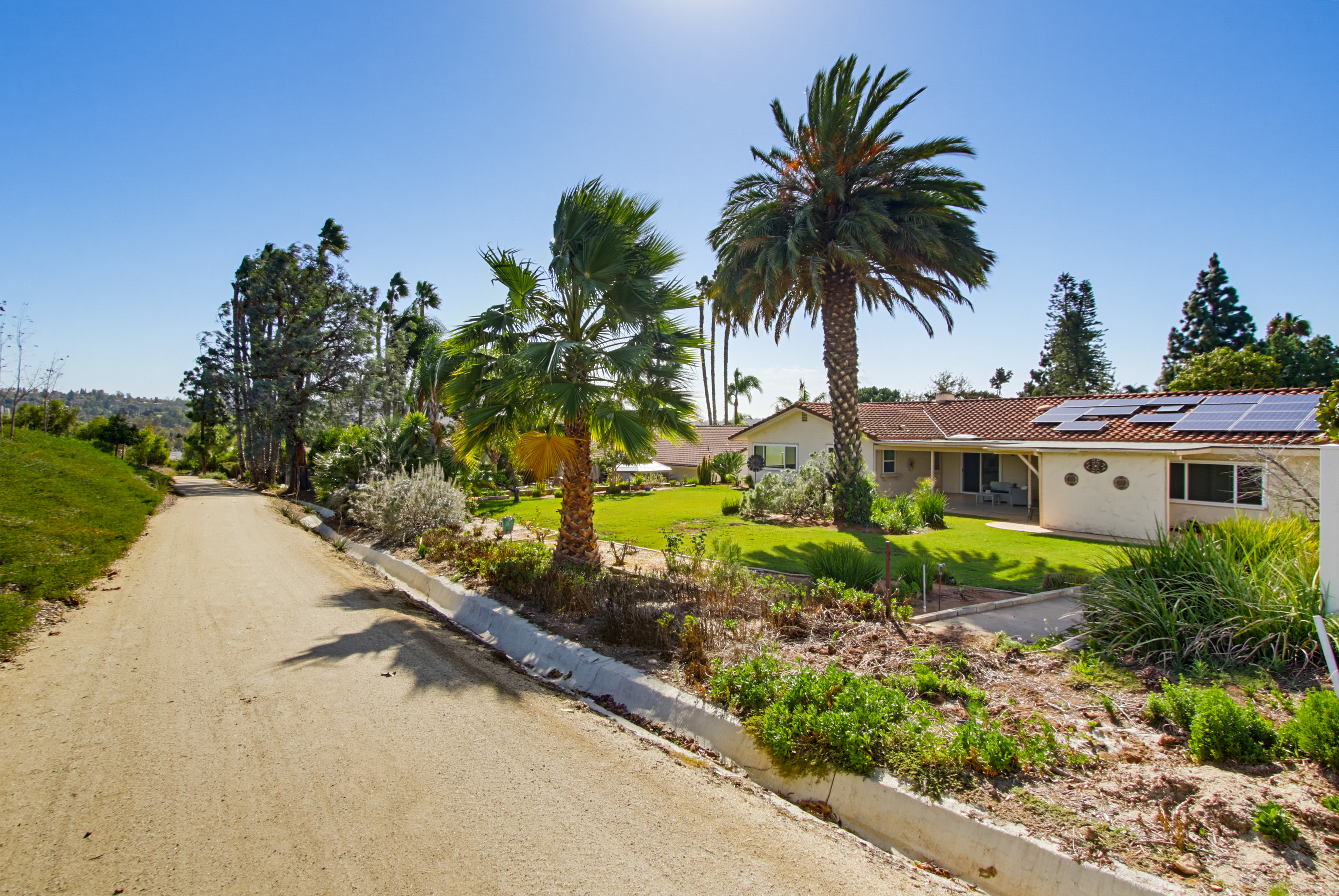  17253 Saint Andrews Drive, Poway, CA 92064 - 物件實景
