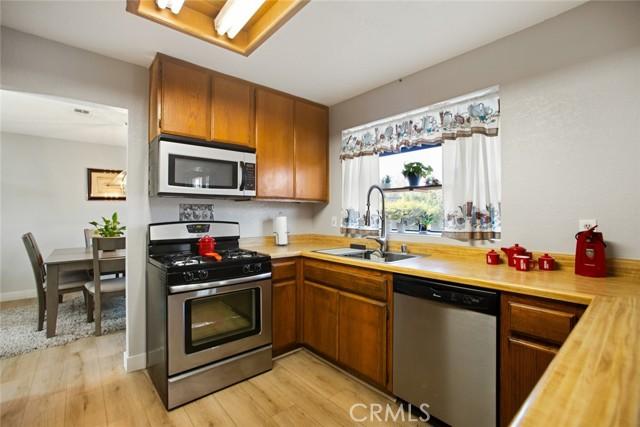 Fontana, California, 92336, United States, 3 Bedrooms Bedrooms, ,3 BathroomsBathrooms,Residential,For Sale,1975115