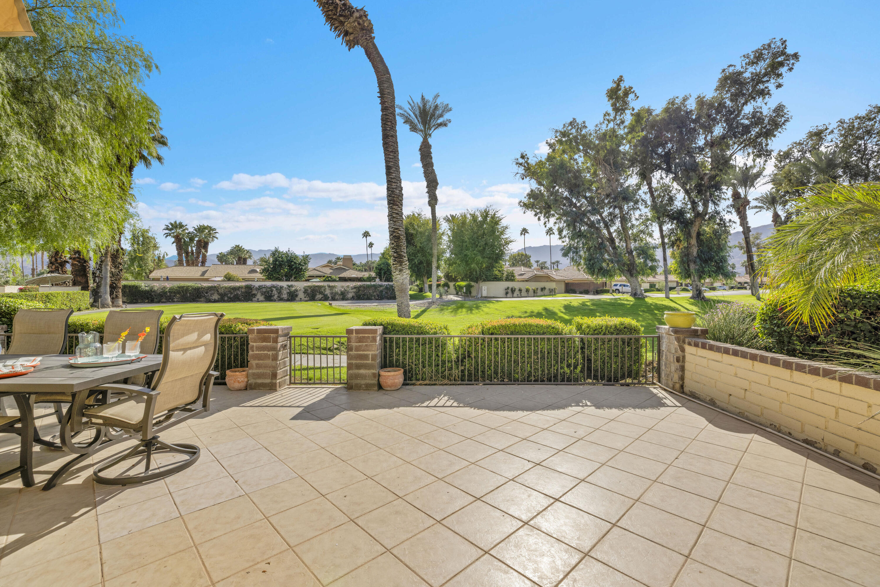 Palm Desert, California, 92260, United States, 2 Bedrooms Bedrooms, ,2 BathroomsBathrooms,Residential,For Sale,1987933