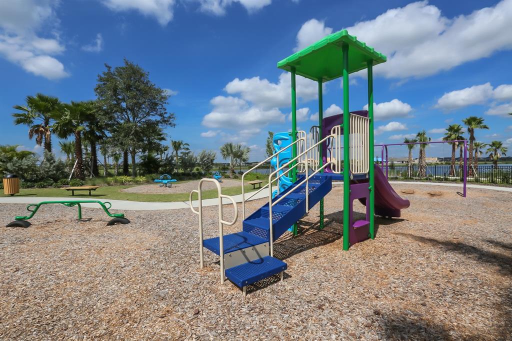 Apollo Beach, Florida, 33572, United States, 4 Bedrooms Bedrooms, ,3 BathroomsBathrooms,Residential,For Sale,1987477