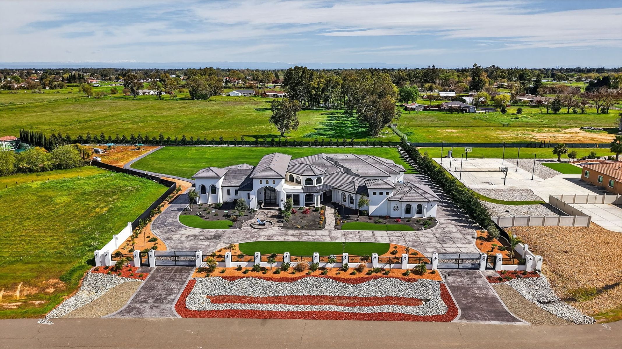  8721 Penta Way, Elk Grove, CA 95624 - 物件實景