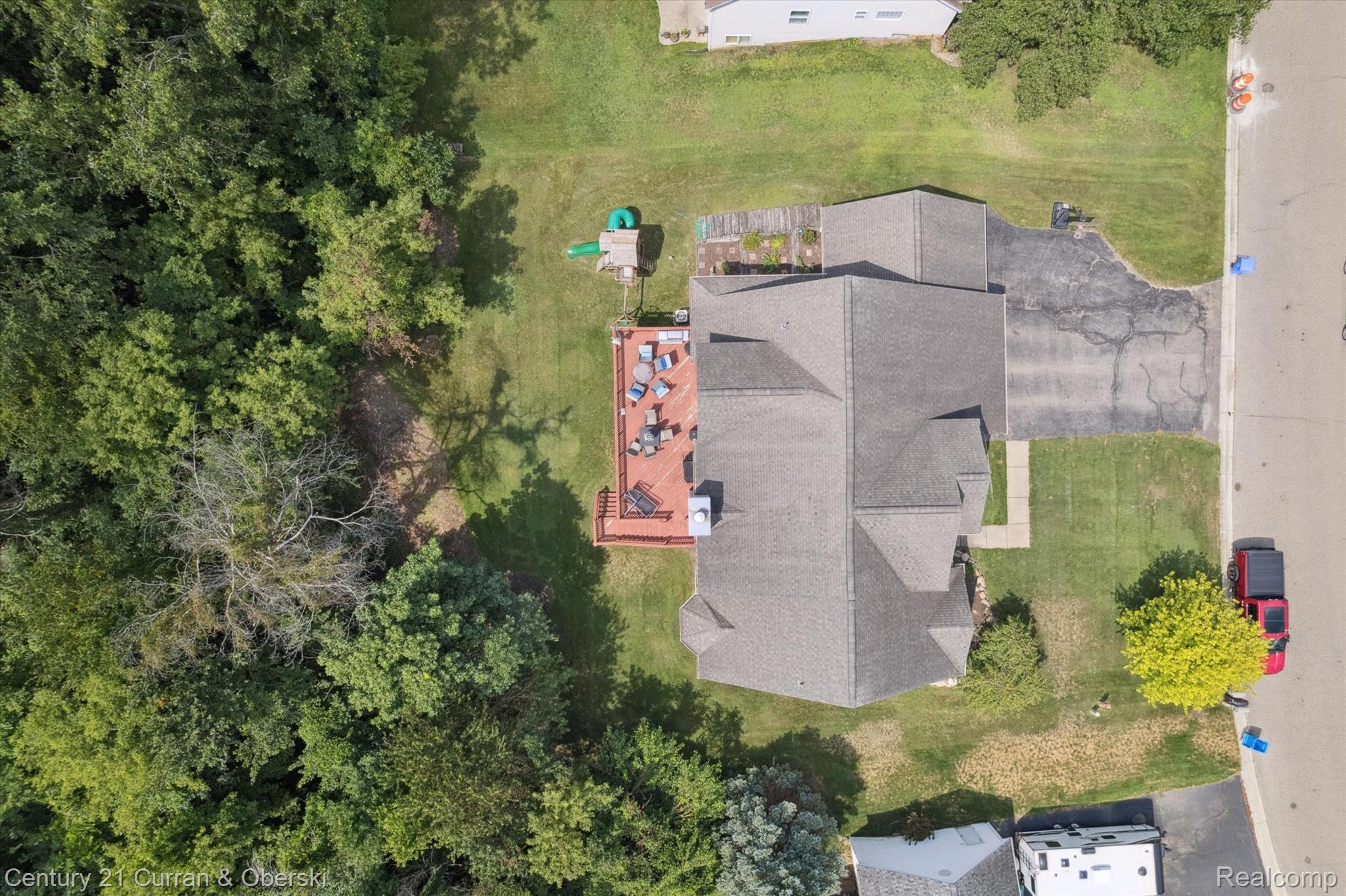 Commerce Charter Township, Michigan, 48382, United States, 4 Bedrooms Bedrooms, ,4 BathroomsBathrooms,Residential,For Sale,1916124