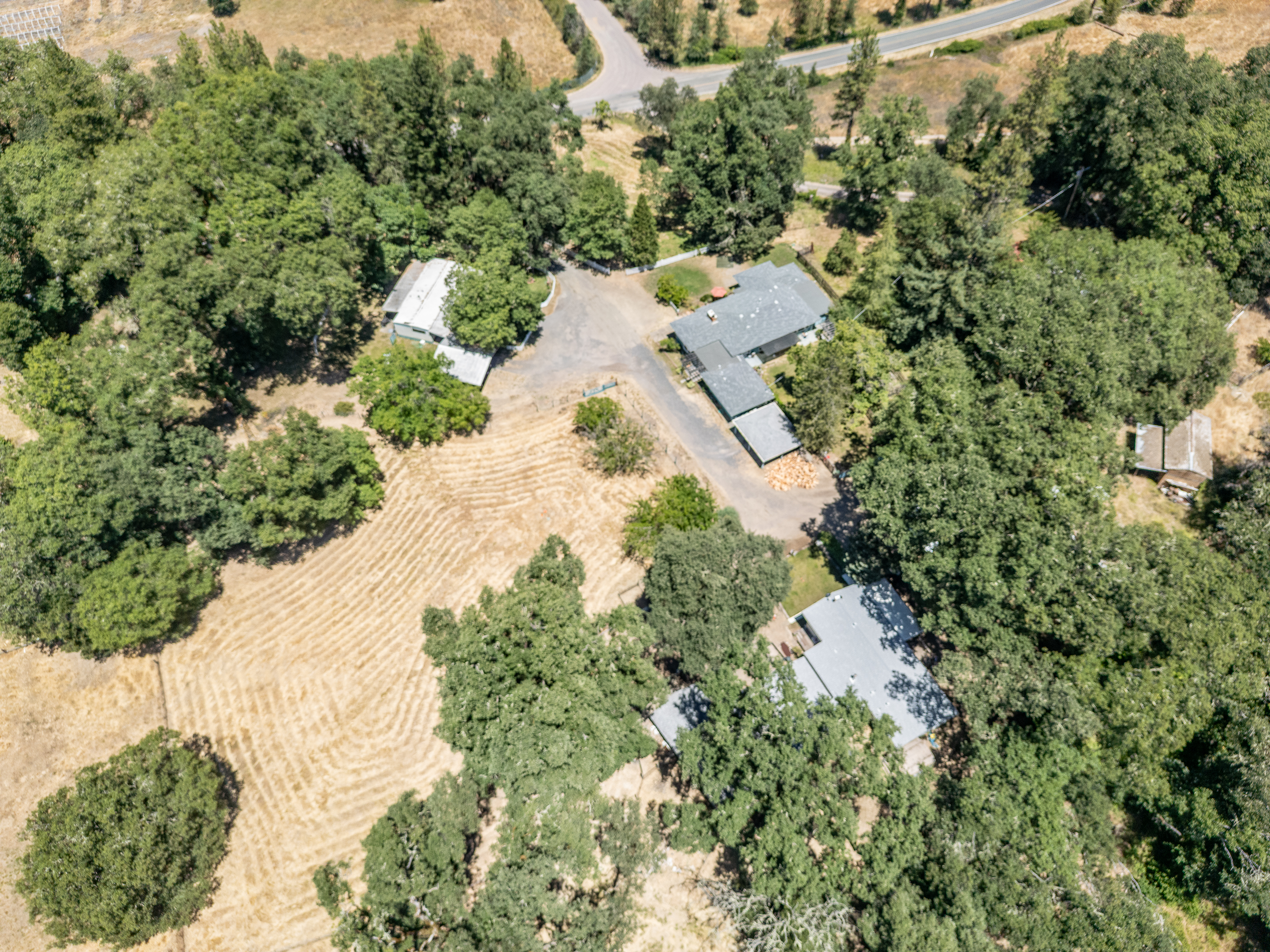 Willits, California, 95490, United States, 3 Bedrooms Bedrooms, ,2 BathroomsBathrooms,Residential,For Sale,1883434