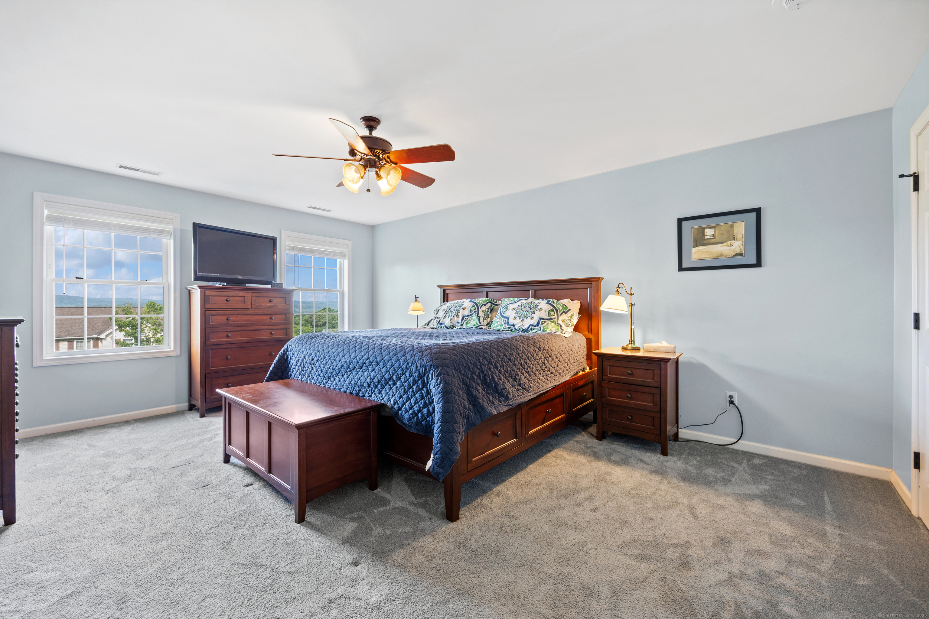 Naugatuck, Connecticut, 06770, United States, 4 Bedrooms Bedrooms, ,3 BathroomsBathrooms,Residential,For Sale,1938960