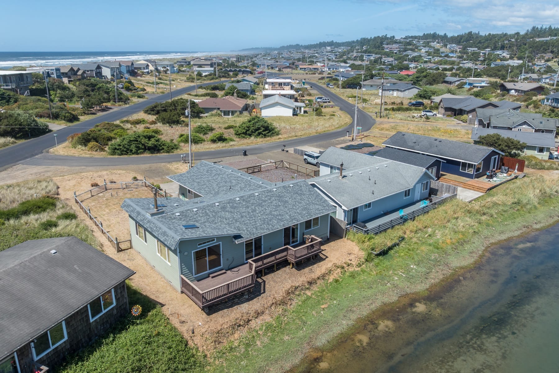 1001 NW PACIFIC WAY Waldport, OR 97394 - 物件實景