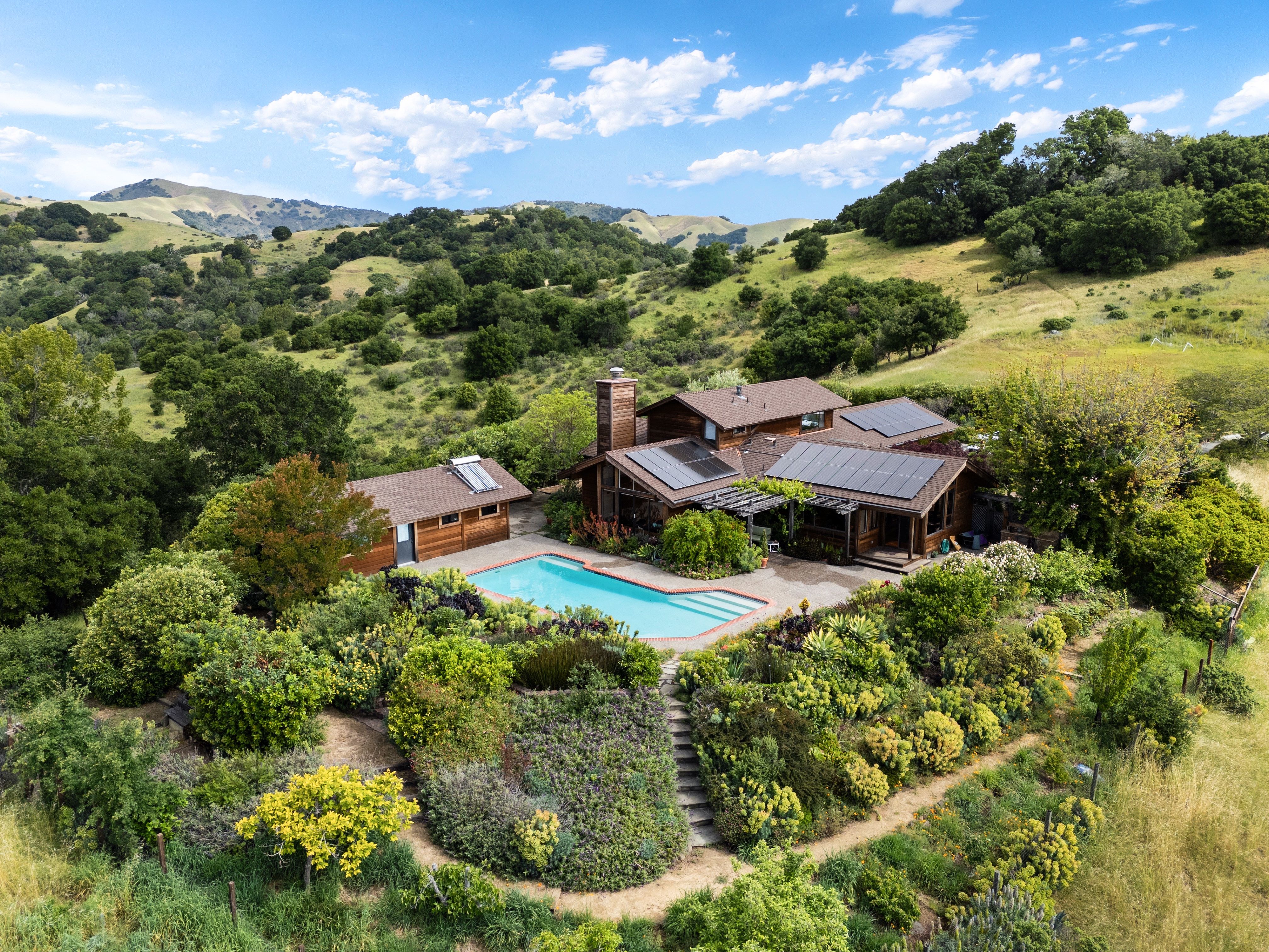  Secluded San Anselmo Estate With 270 Degree Panoramic Views On Almost Four Acres - 物件實景
