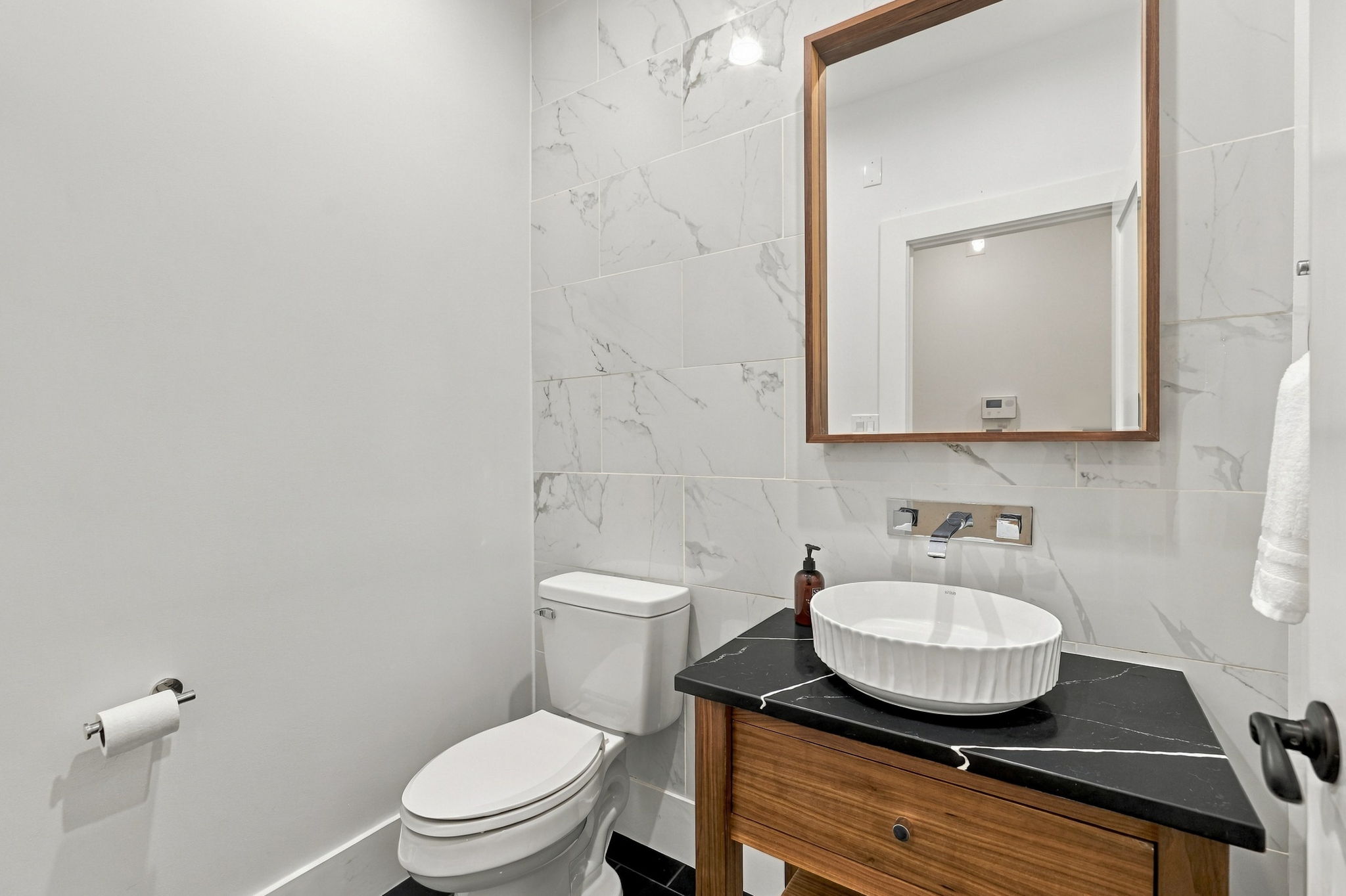  18441 Lanier Island Square, Leesburg, VA, 20176 - 物件實景