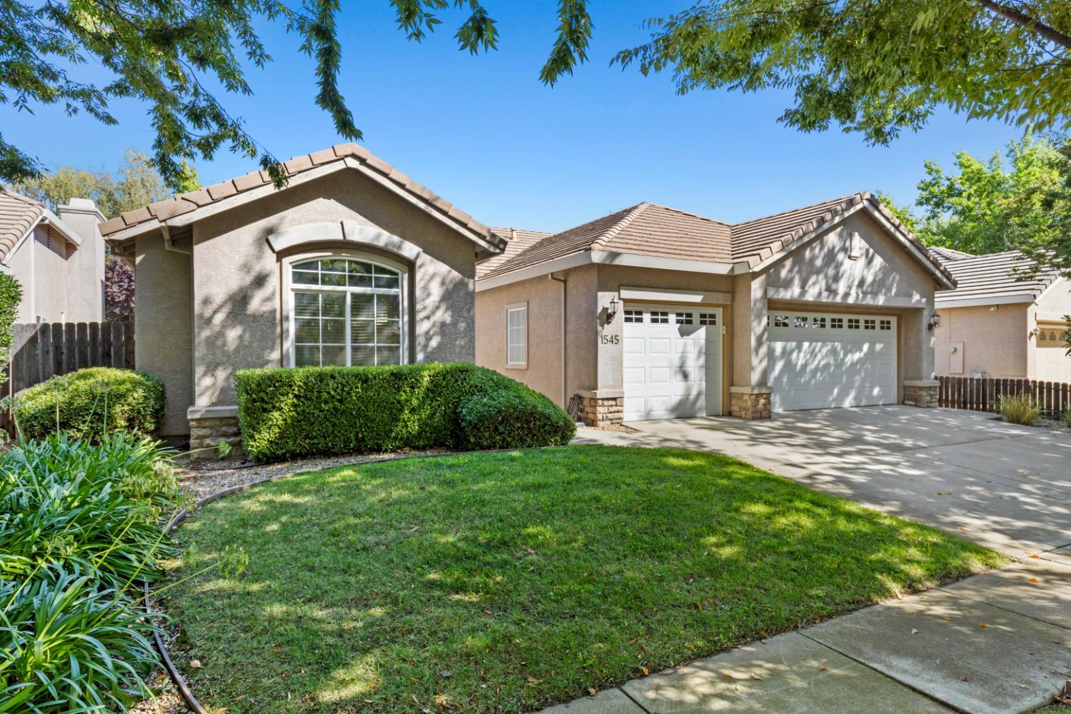 Yuba City, California, 95993, United States, 4 Bedrooms Bedrooms, ,2 BathroomsBathrooms,Residential,For Sale,1981154