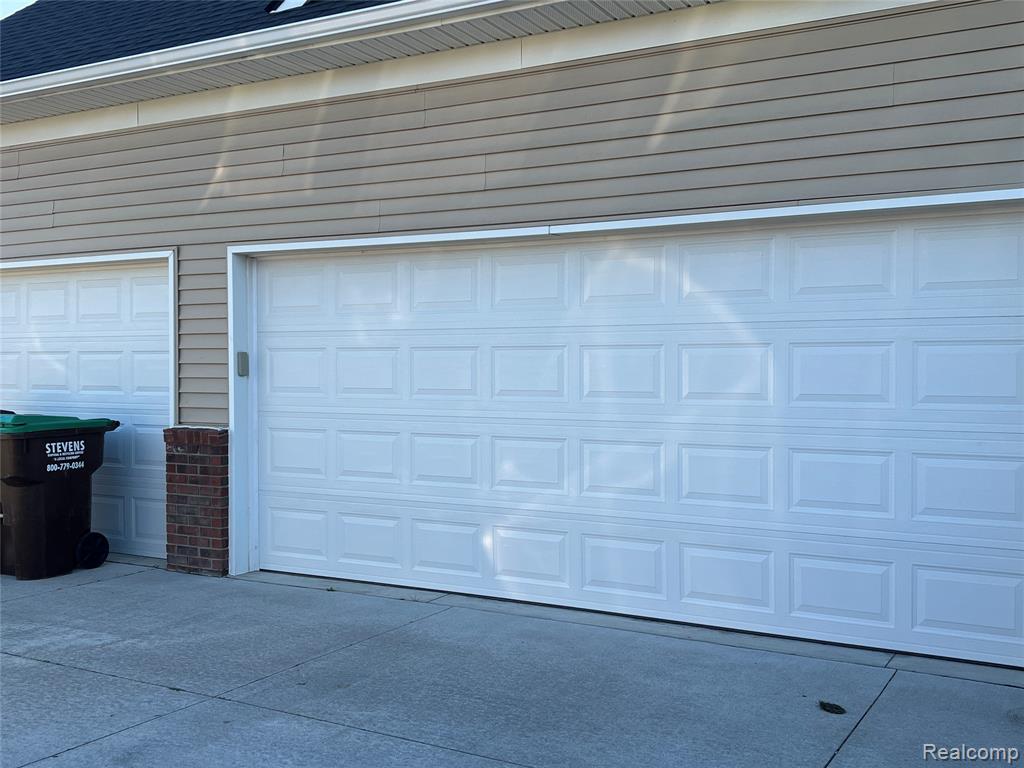 York Township, Michigan, 48176, United States, 4 Bedrooms Bedrooms, ,2 BathroomsBathrooms,Residential,For Sale,1988753