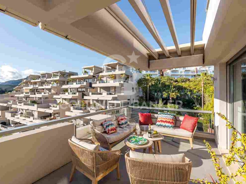 Benahavís, Andalusia, ES, 3 Bedrooms Bedrooms, ,2 BathroomsBathrooms,Residential,For Sale,1783984