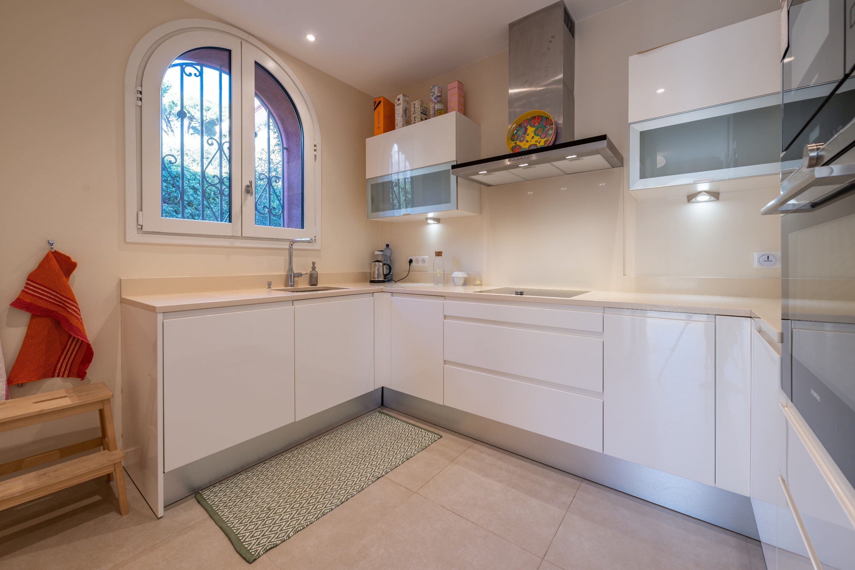  Fully Renovated Beautiful character property on the hillside above Villefranche… - 物件實景