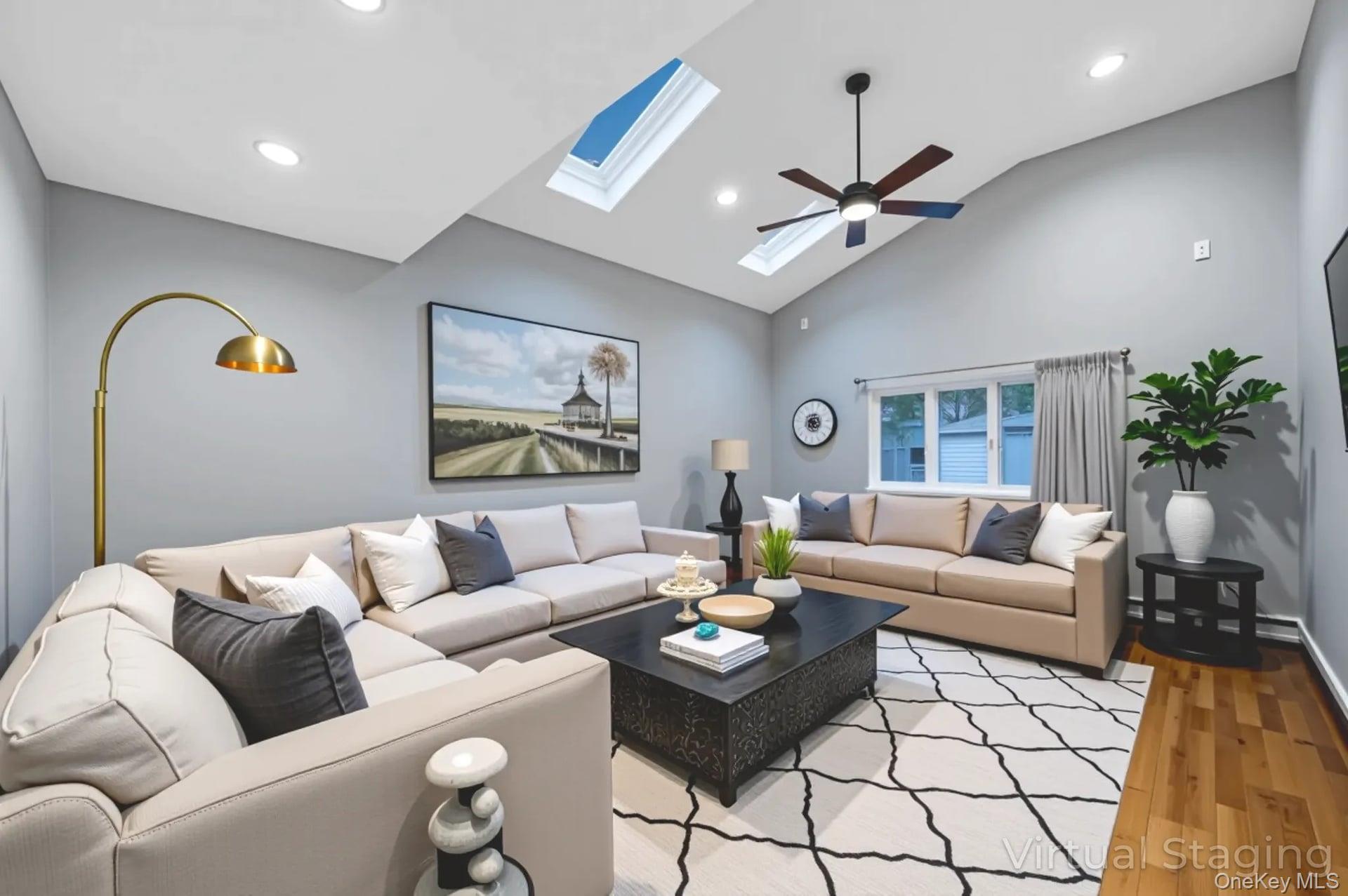 Lindenhurst, New York, 11757, United States, 5 Bedrooms Bedrooms, ,3 BathroomsBathrooms,Residential,For Sale,1917845