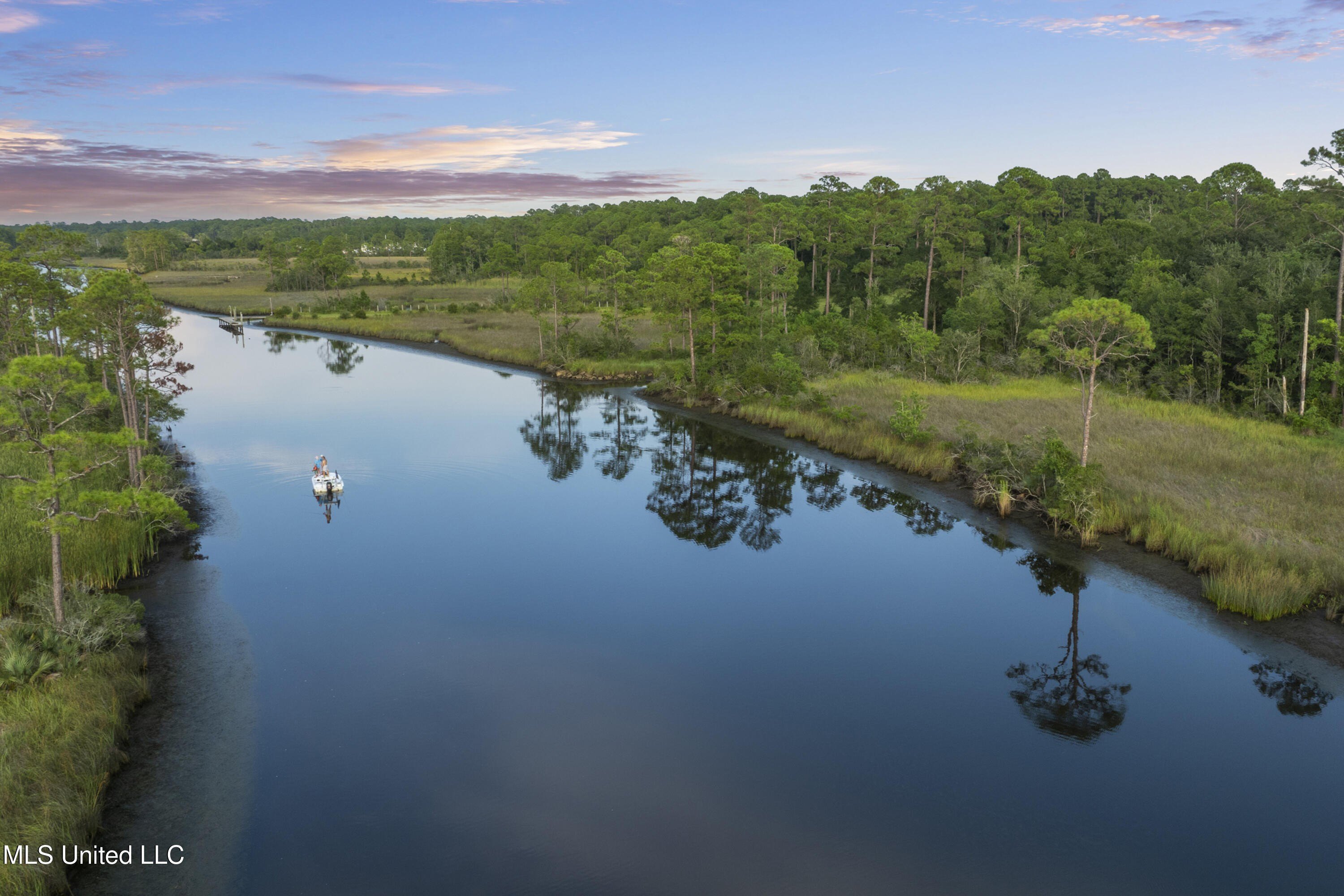 Ocean Springs, Mississippi, 39564, United States, ,Land,For Sale,1978678