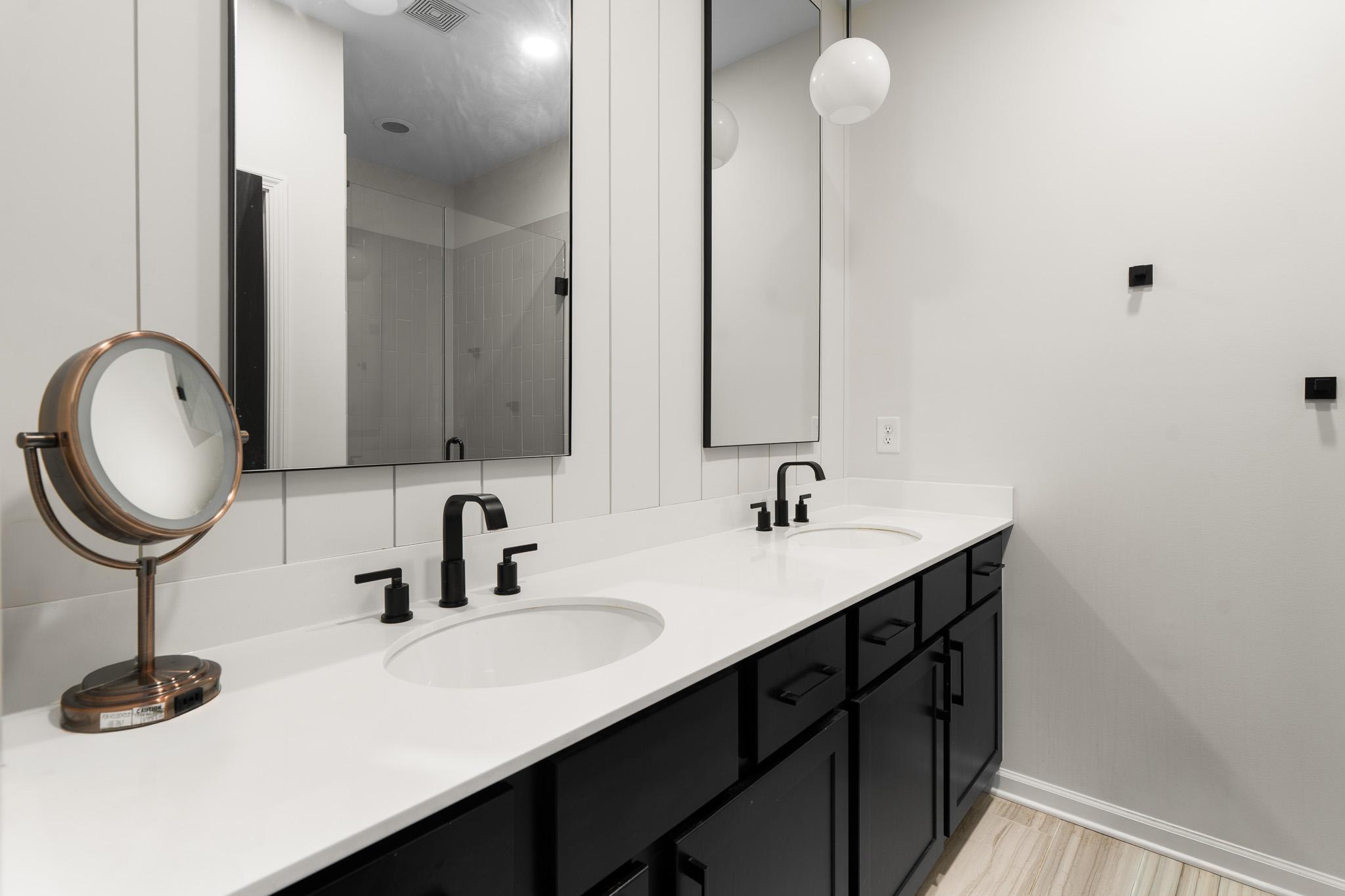  End-Unit Townhome in Premier BeltLine Community - 物件實景