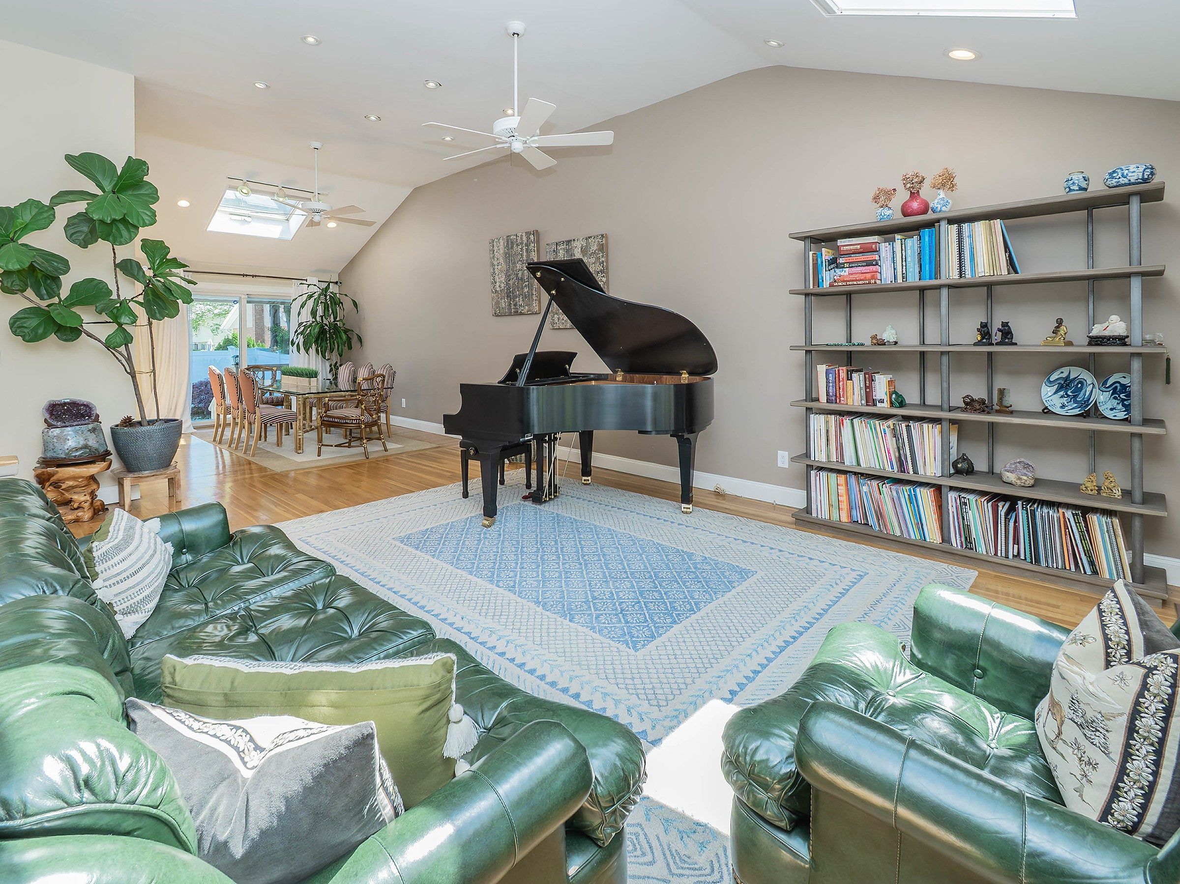  56 Soundview Drive, Port Washington, NY, 11050 - 物件實景