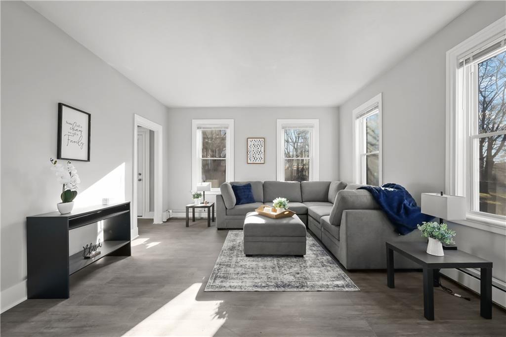 Providence, Rhode Island, 02906, United States, 3 Bedrooms Bedrooms, ,2 BathroomsBathrooms,Residential,For Sale,1850719