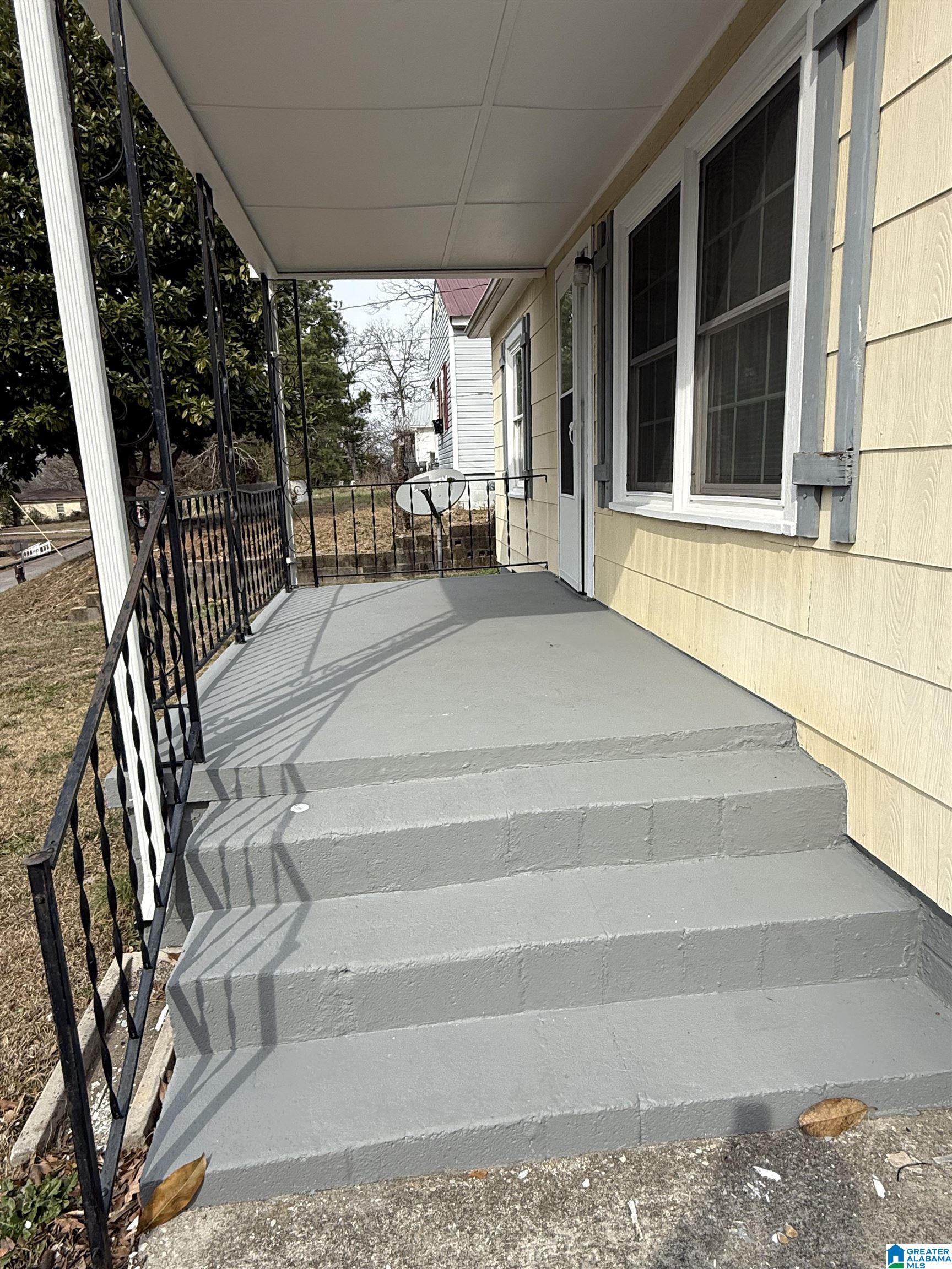 Walnut Ave, Anniston, AL 36201 #1