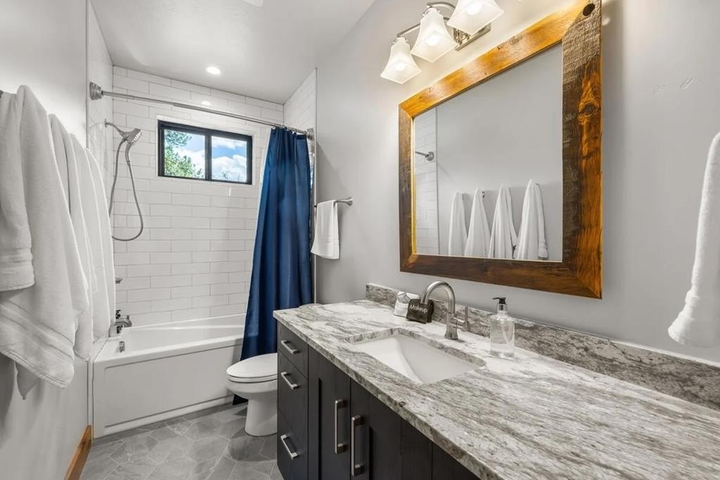 McCall, Idaho, 83638, United States, 8 Bedrooms Bedrooms, ,6 BathroomsBathrooms,Residential,For Sale,1974321